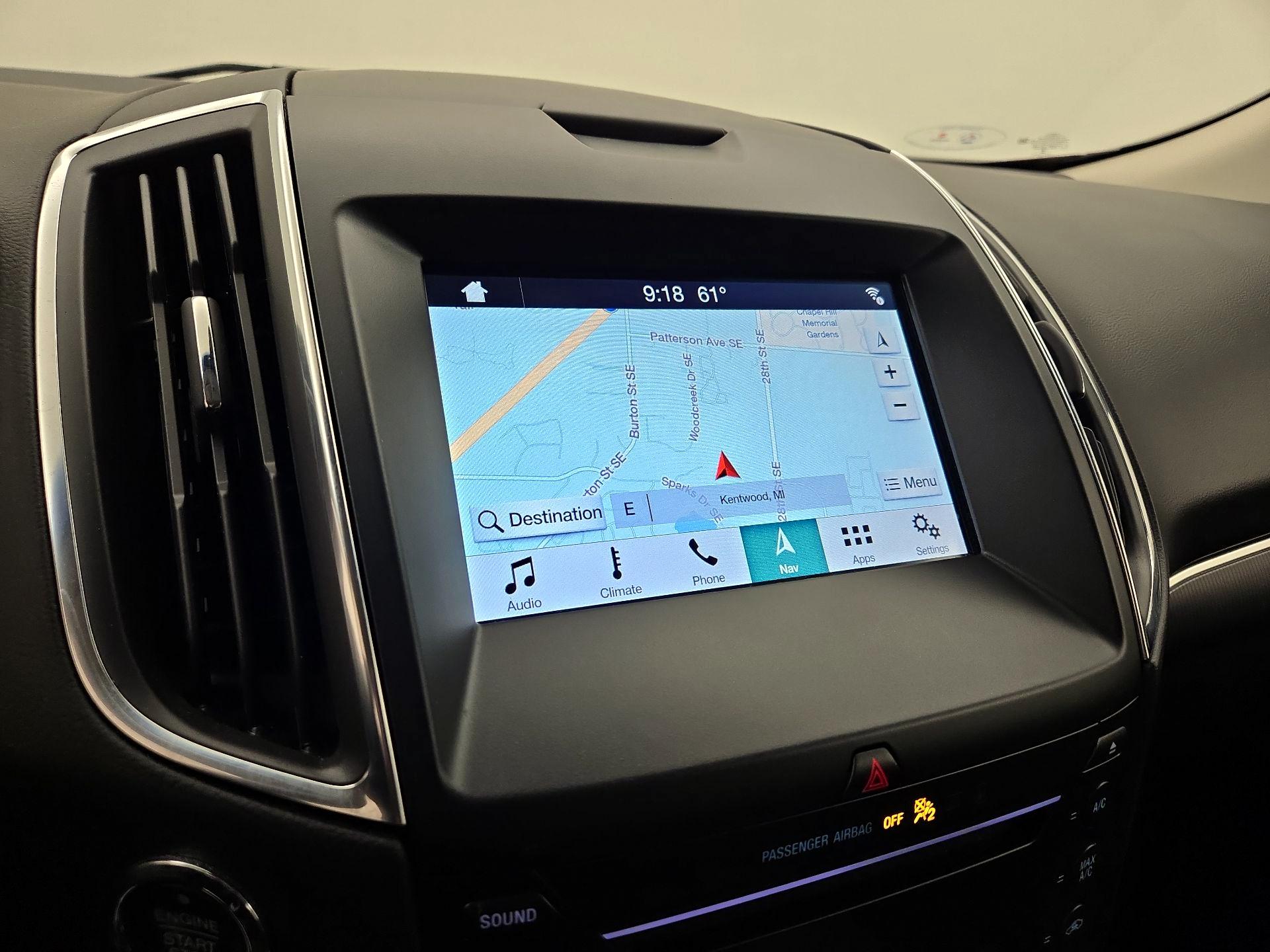 Thumbnail: 2019 Ford Edge - 14