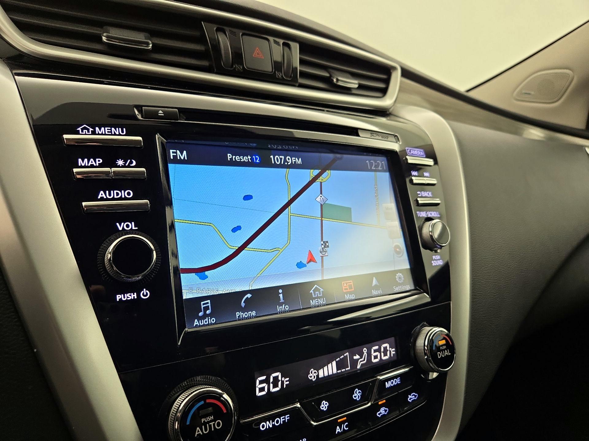 Thumbnail: 2015 Nissan Murano - 14