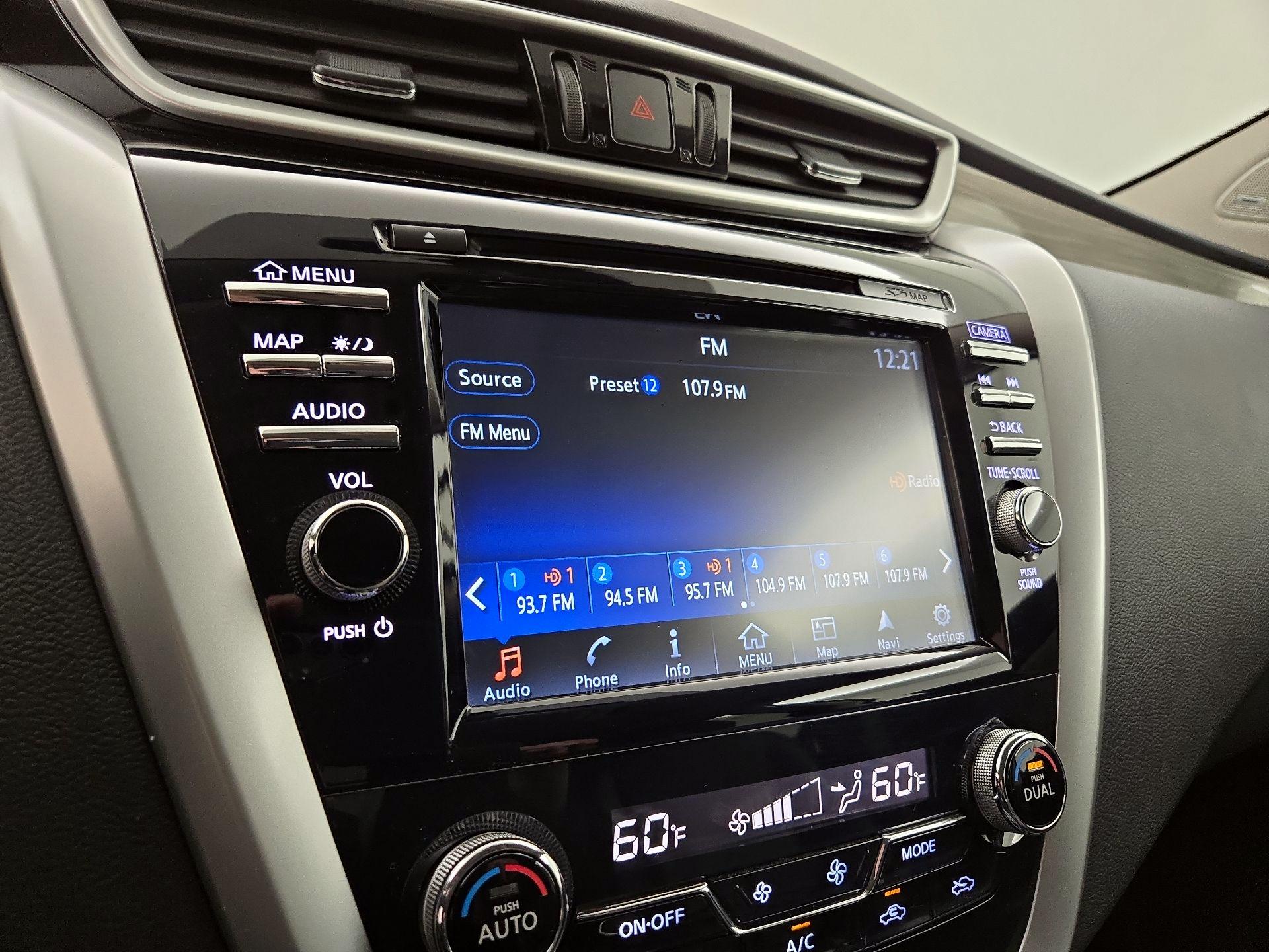 Thumbnail: 2015 Nissan Murano - 16