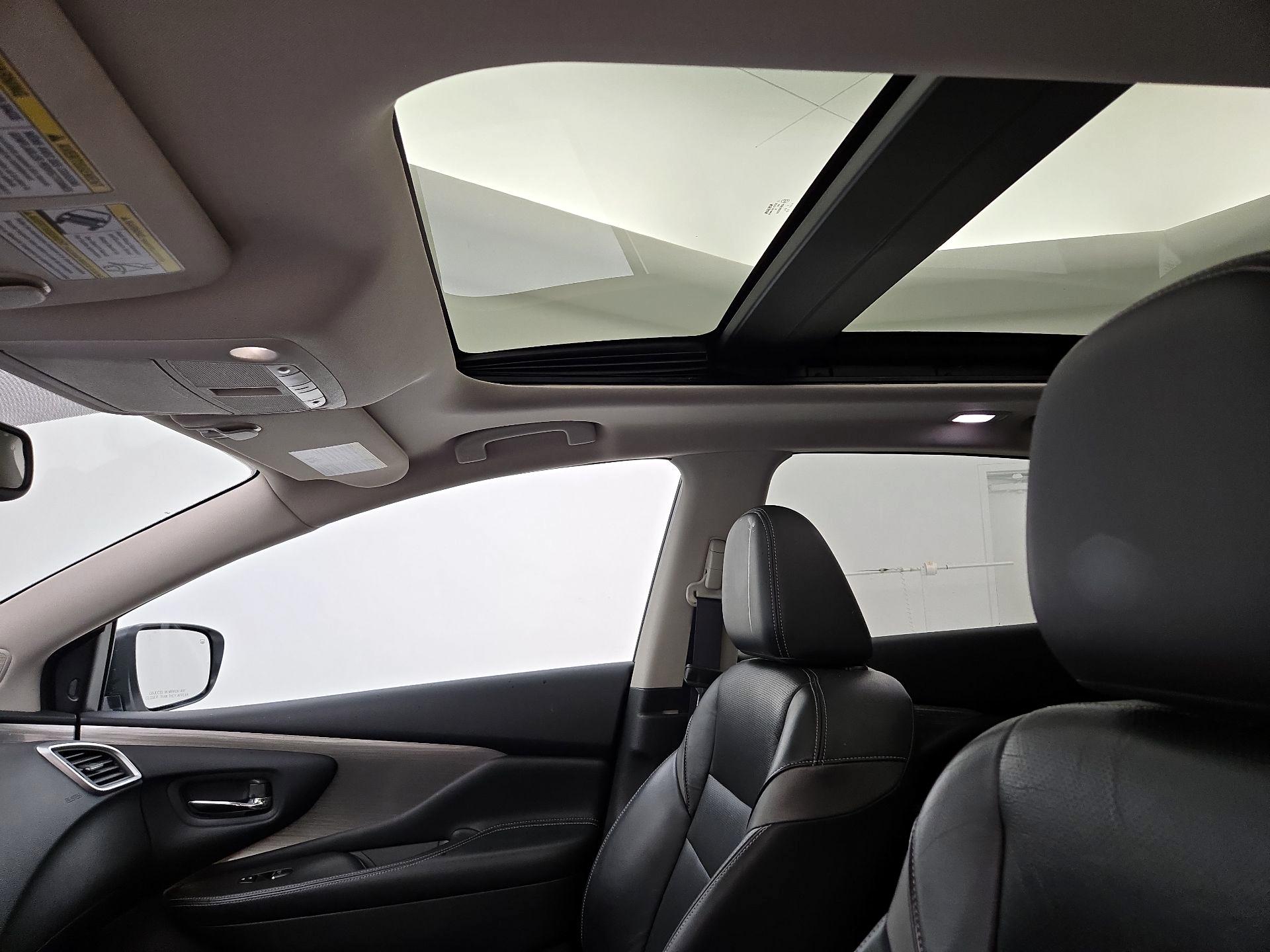 Thumbnail: 2015 Nissan Murano - 20