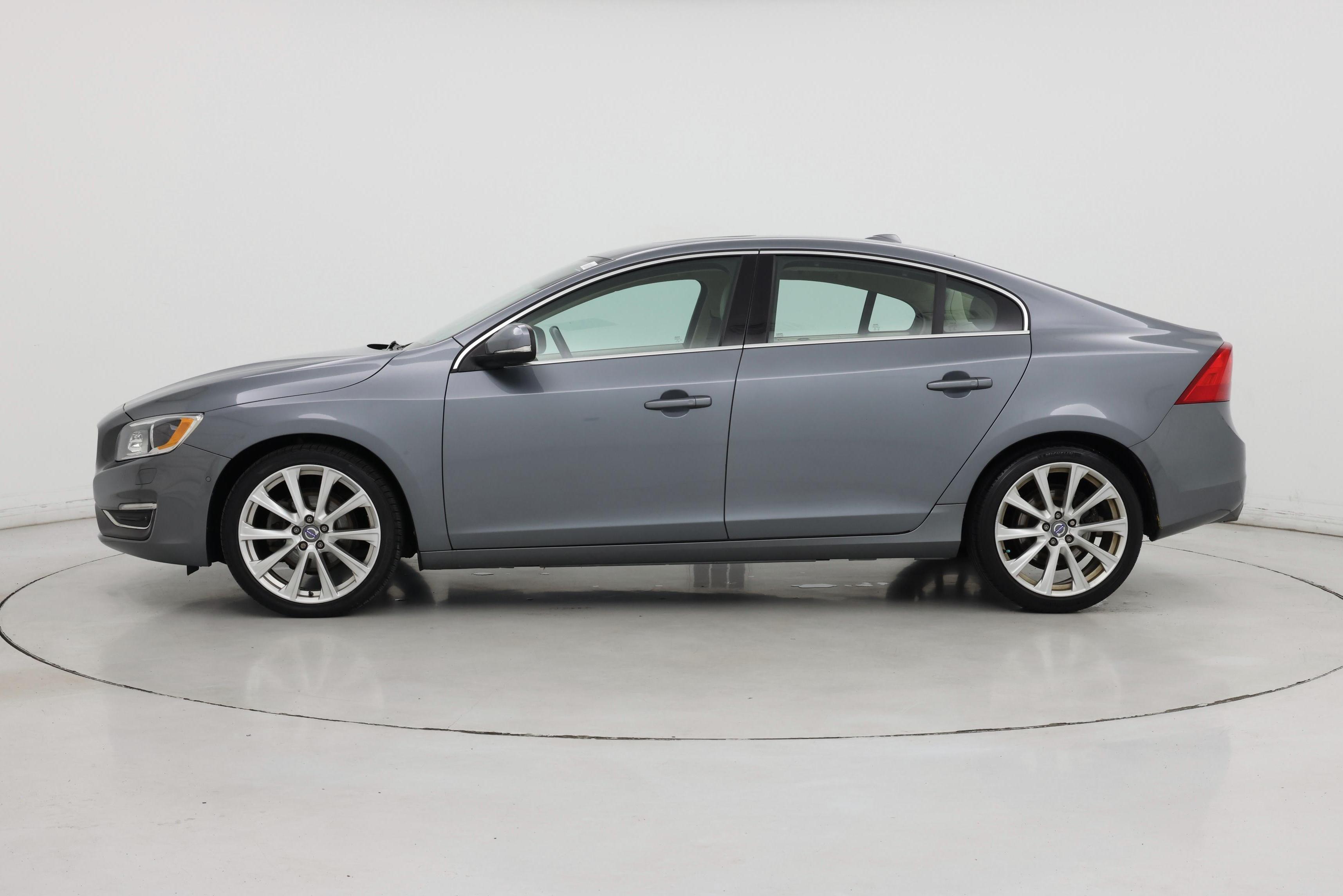 Thumbnail: 2016 Volvo S60 - 3