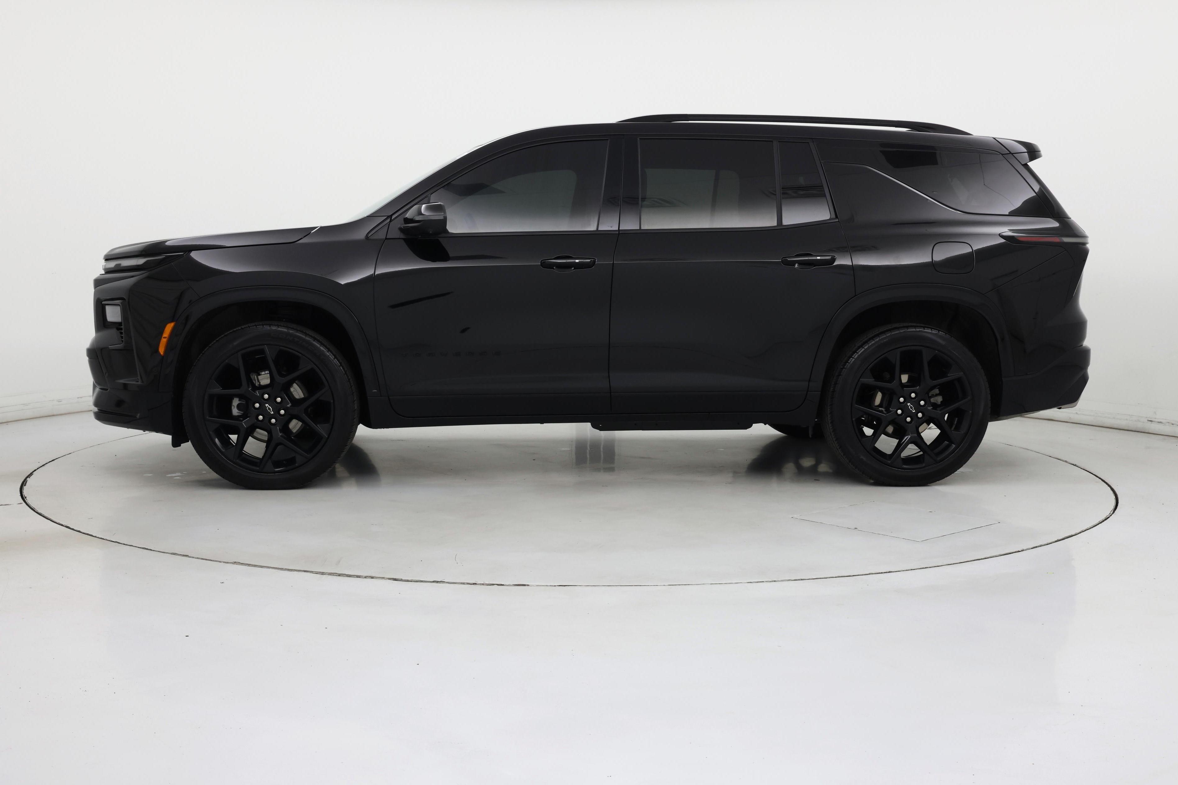 Thumbnail: 2025 Chevrolet Traverse - 3