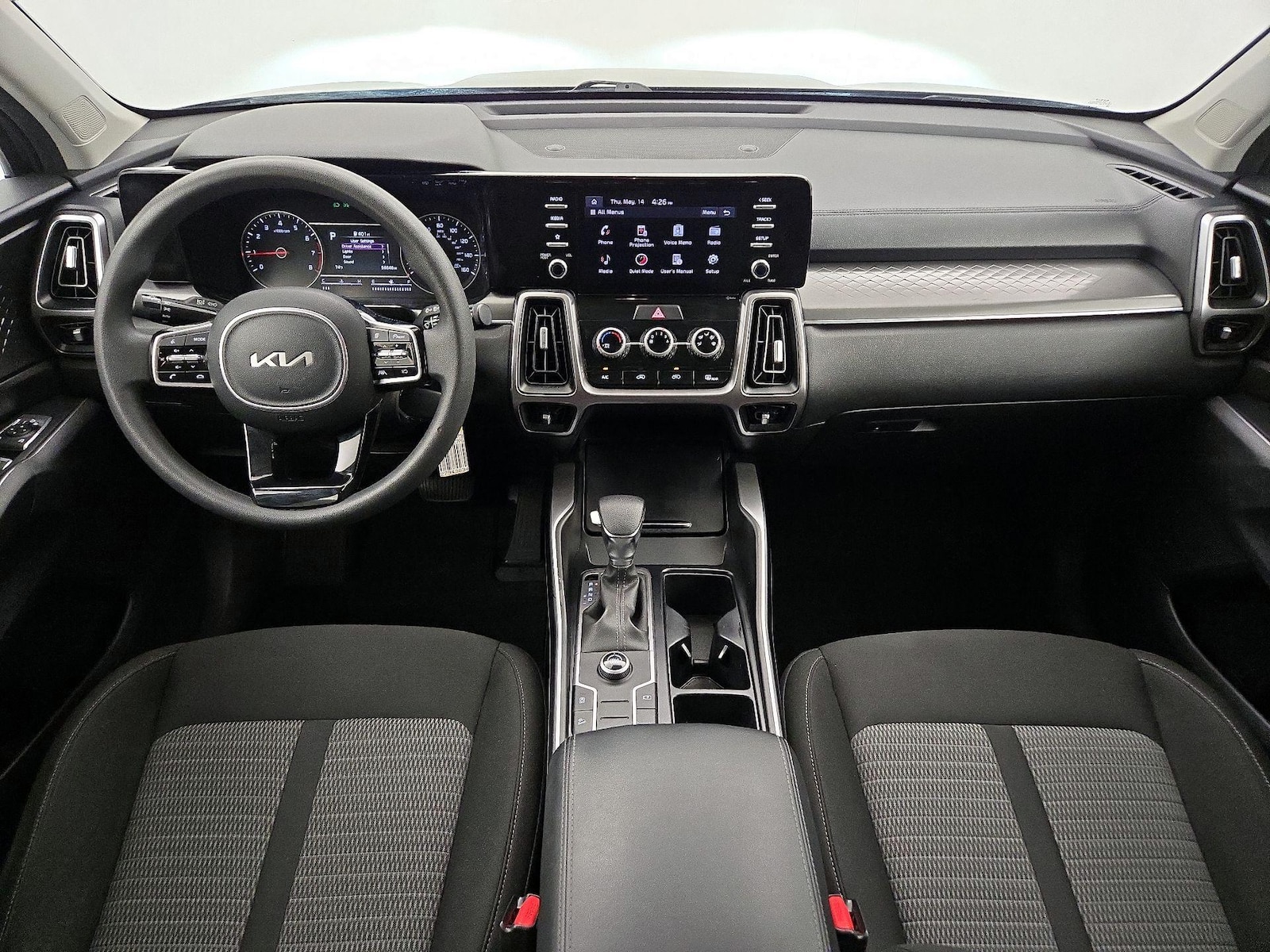 2023 Kia Sorento LX - Photo 10