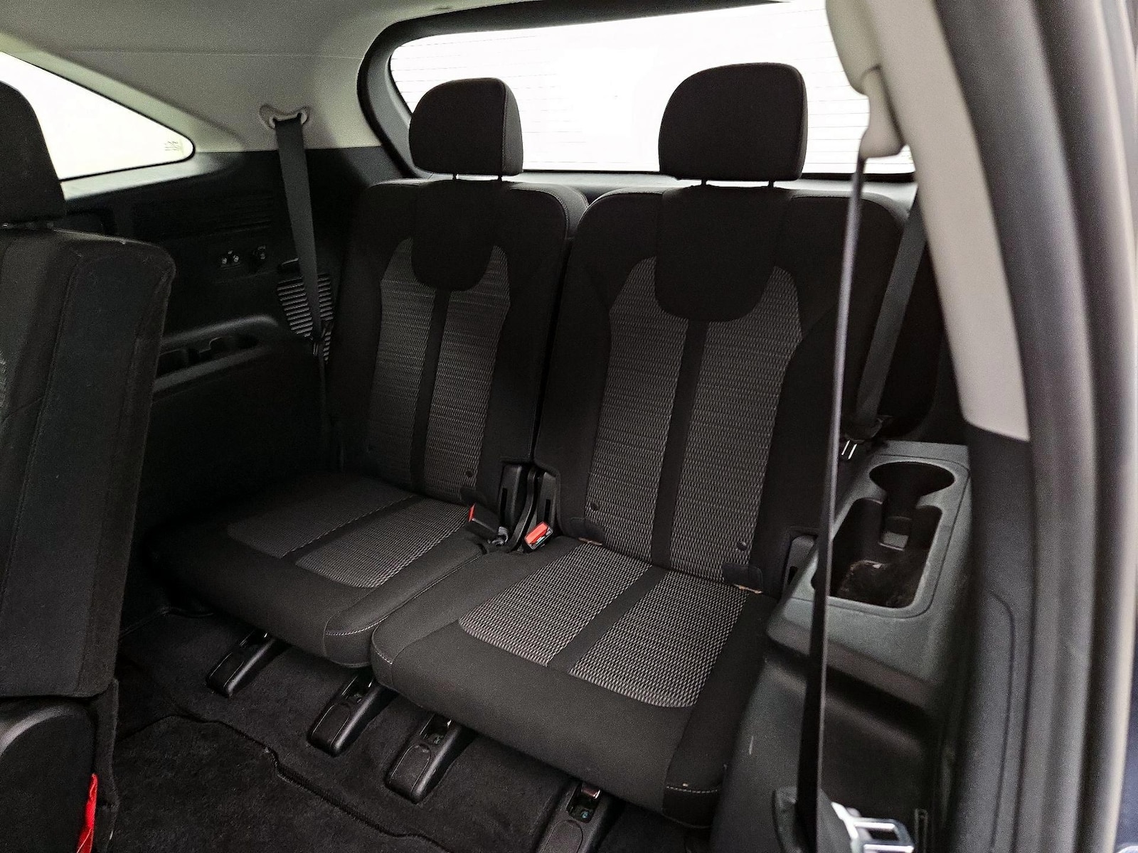 2023 Kia Sorento LX - Photo 21