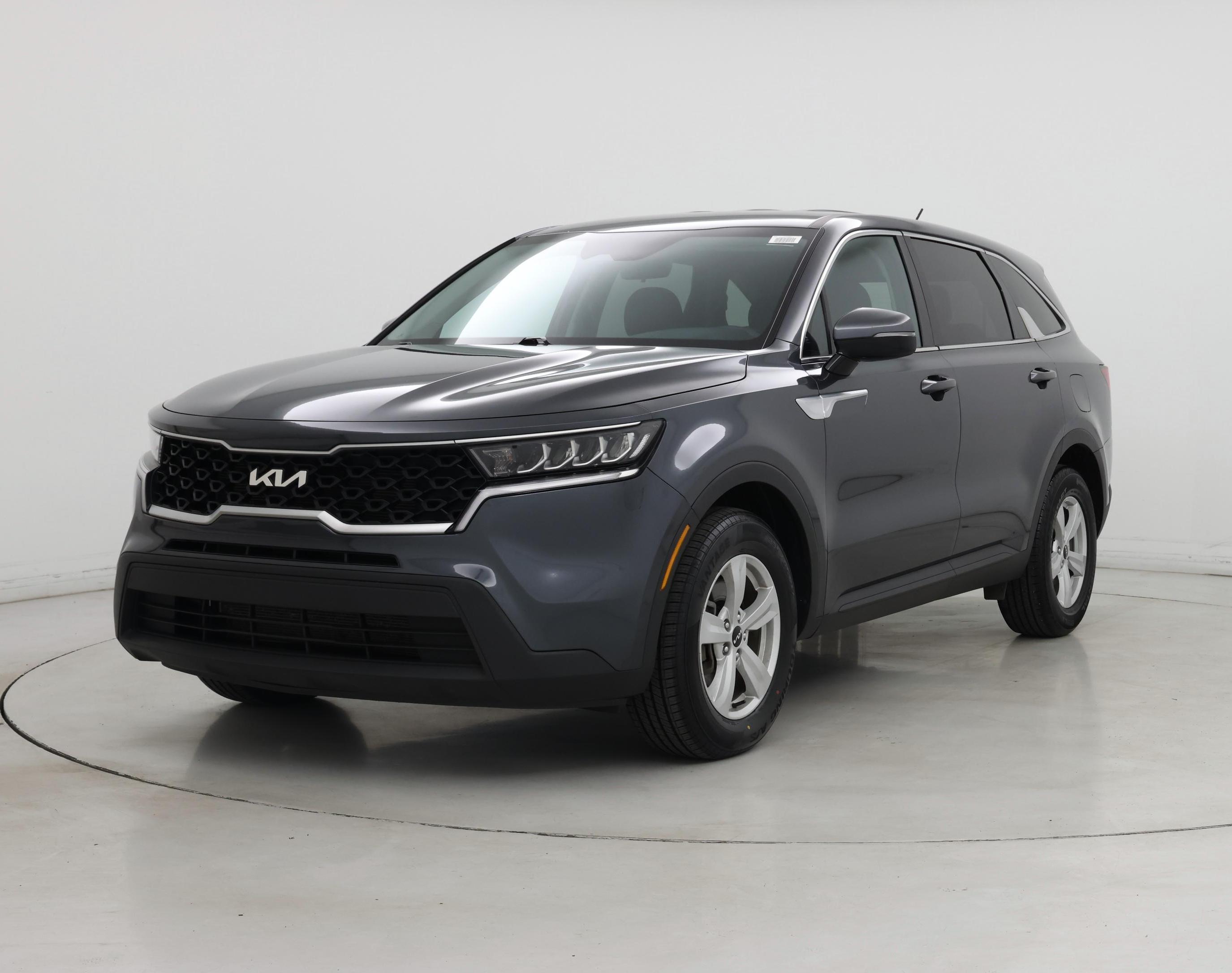 Thumbnail: 2023 Kia Sorento - 4
