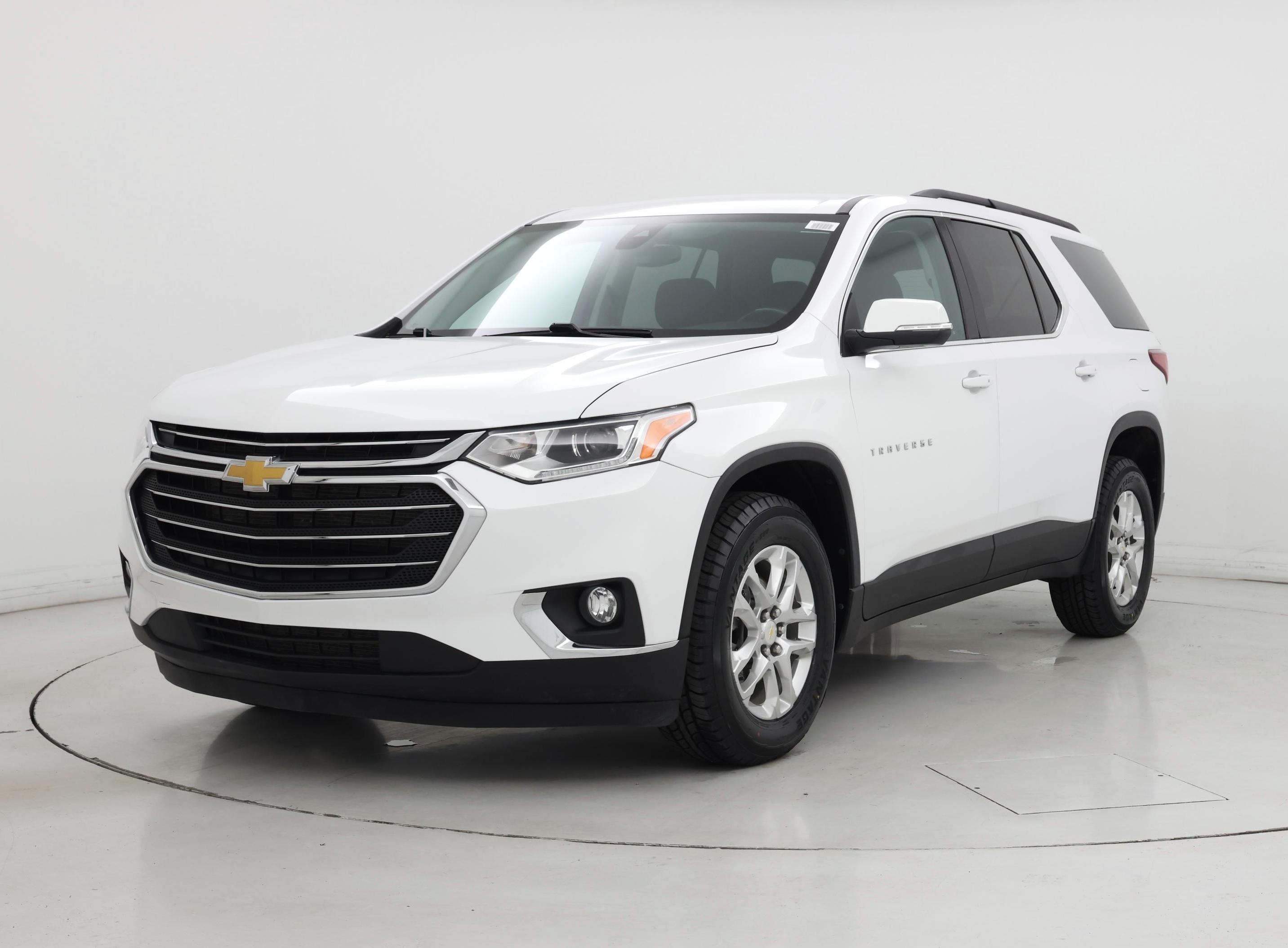 Thumbnail: 2021 Chevrolet Traverse - 4