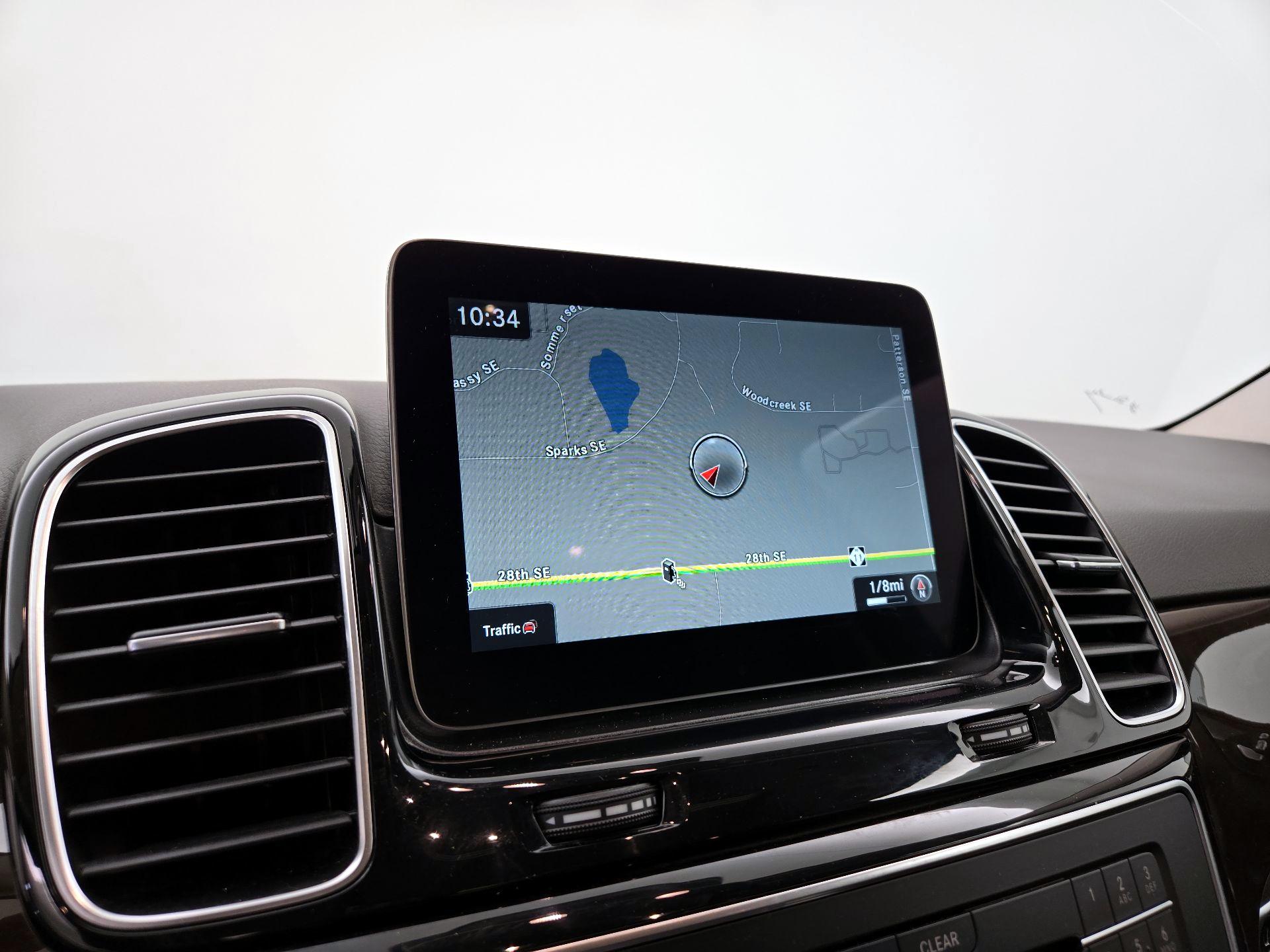 Thumbnail: 2016 Mercedes-Benz GLE - 14