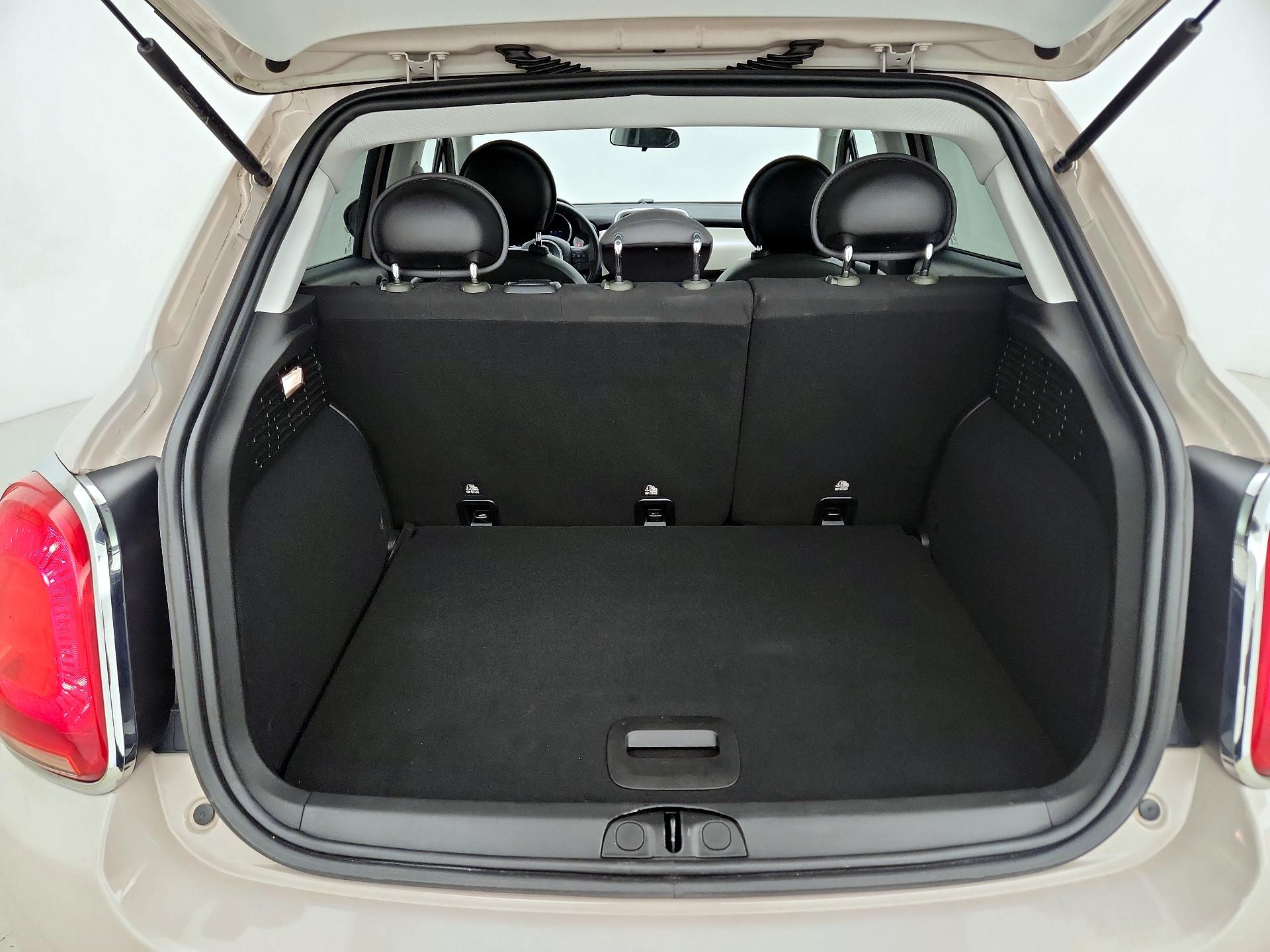 Thumbnail: 2016 Fiat 500X - 20