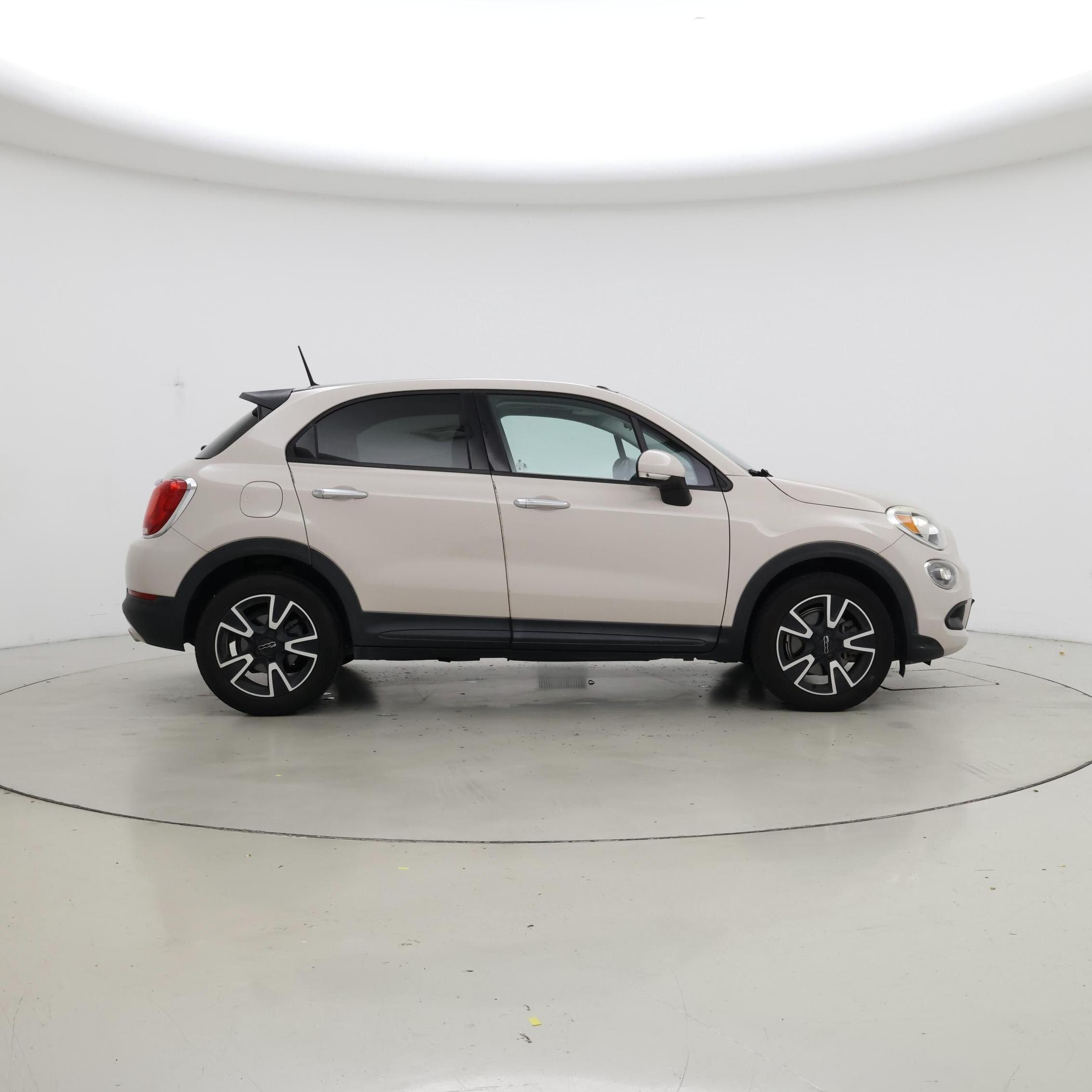 Thumbnail: 2016 Fiat 500X - 7