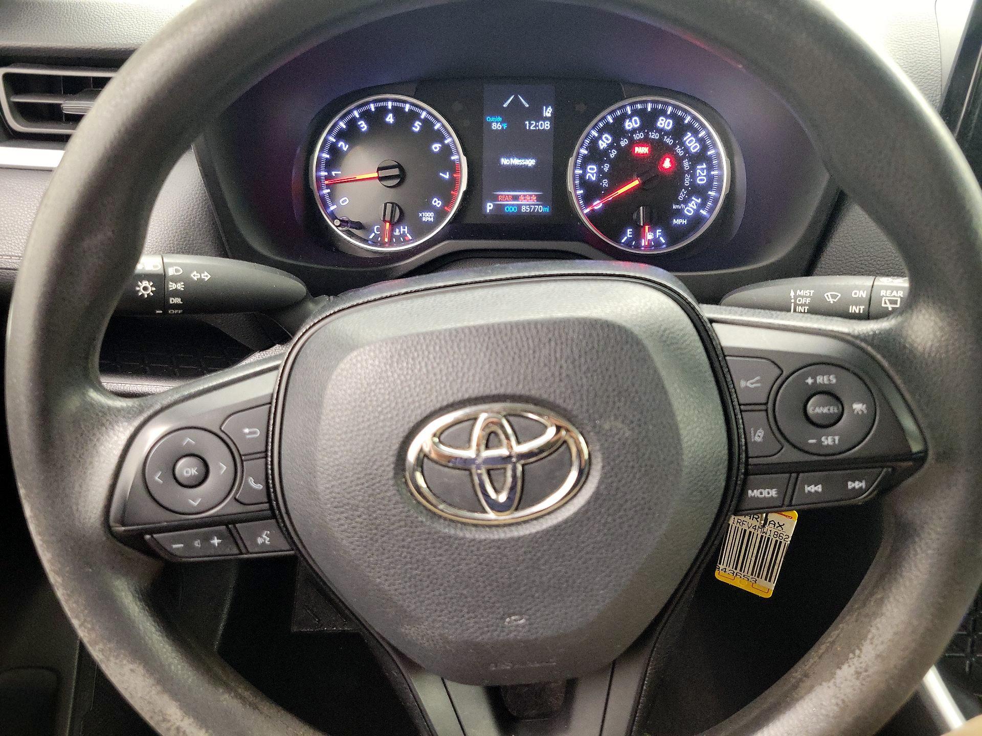 Thumbnail: 2021 Toyota RAV4 - 10