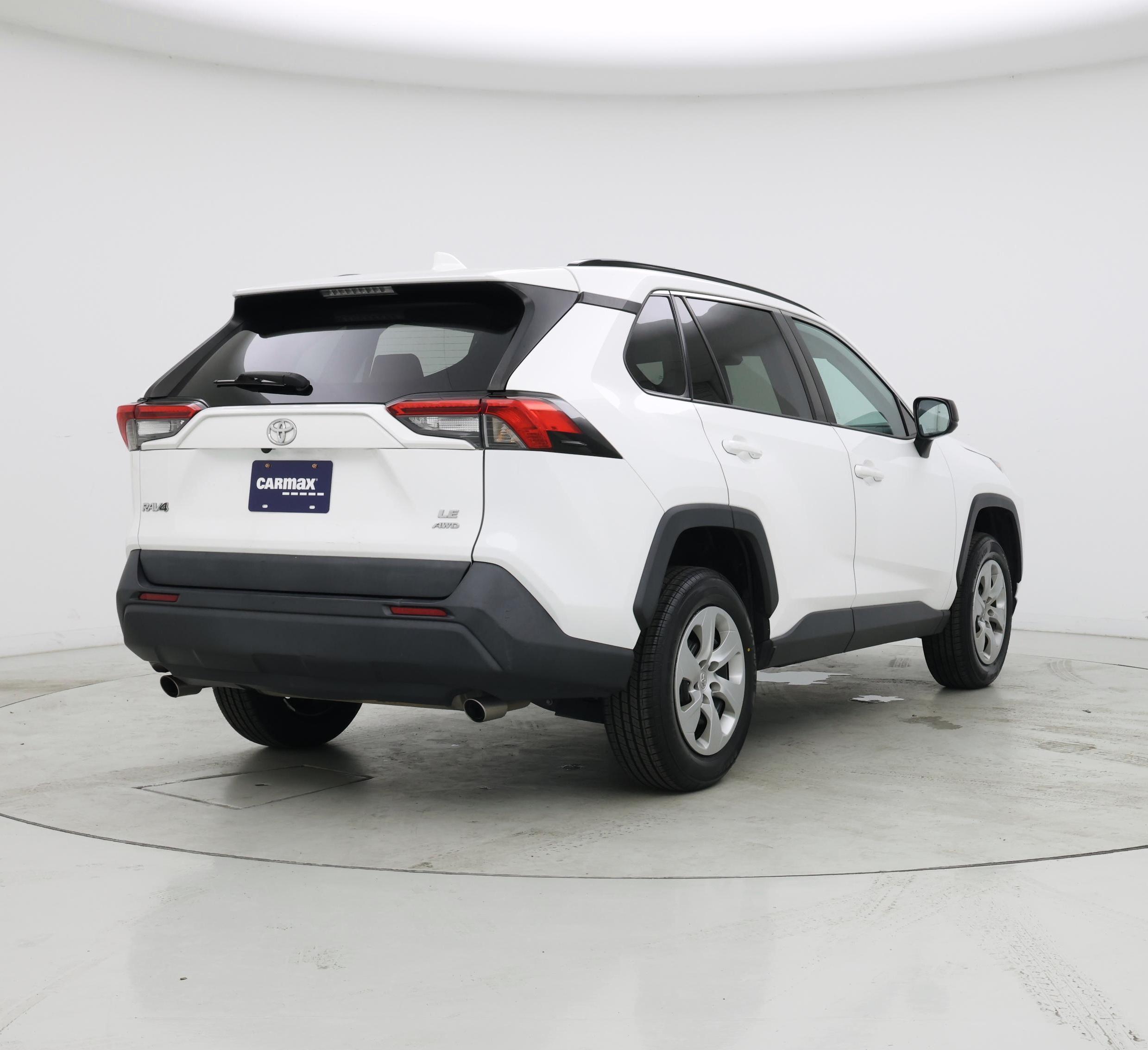 Thumbnail: 2021 Toyota RAV4 - 8
