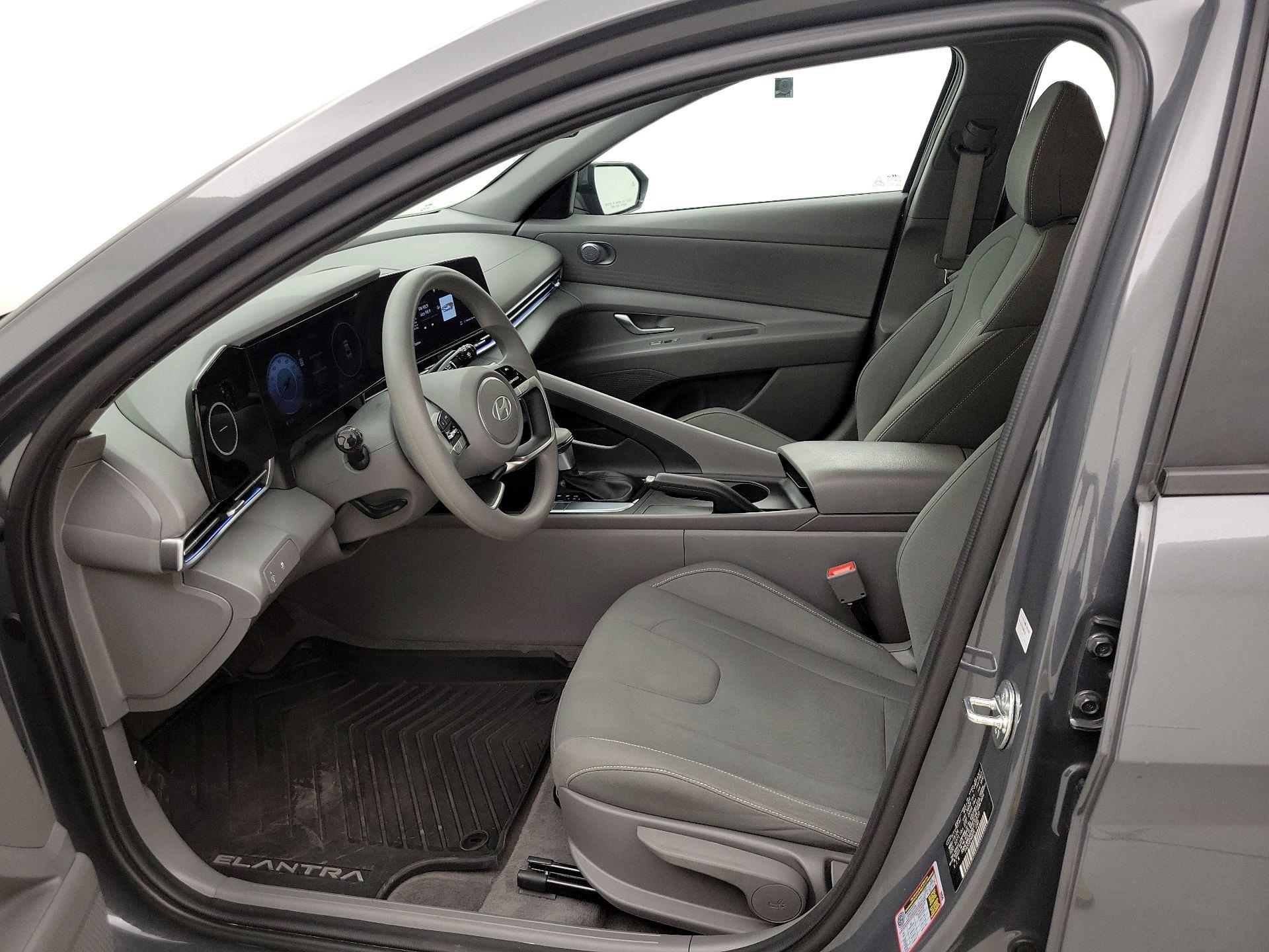Thumbnail: 2024 Hyundai Elantra - 11