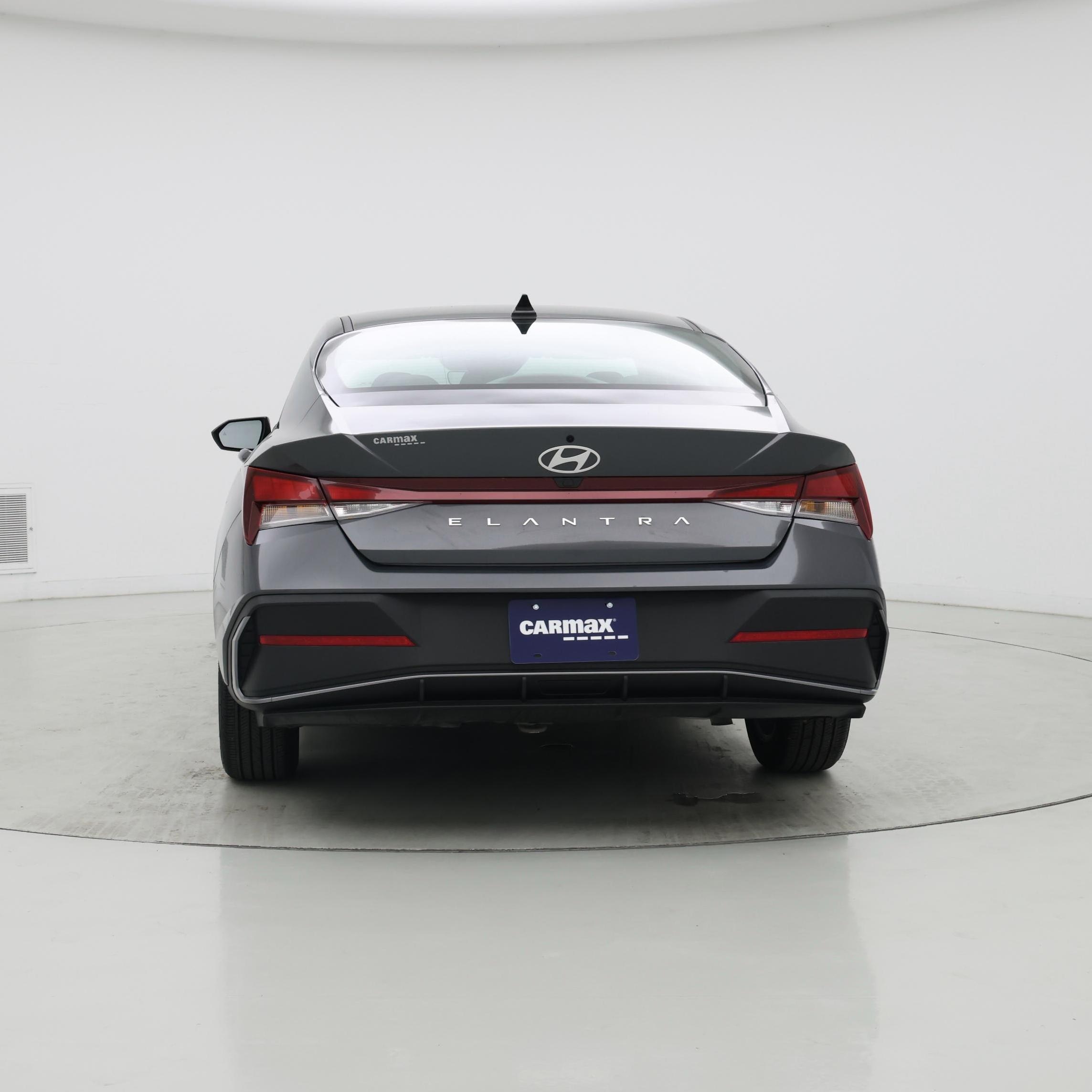 Thumbnail: 2024 Hyundai Elantra - 6