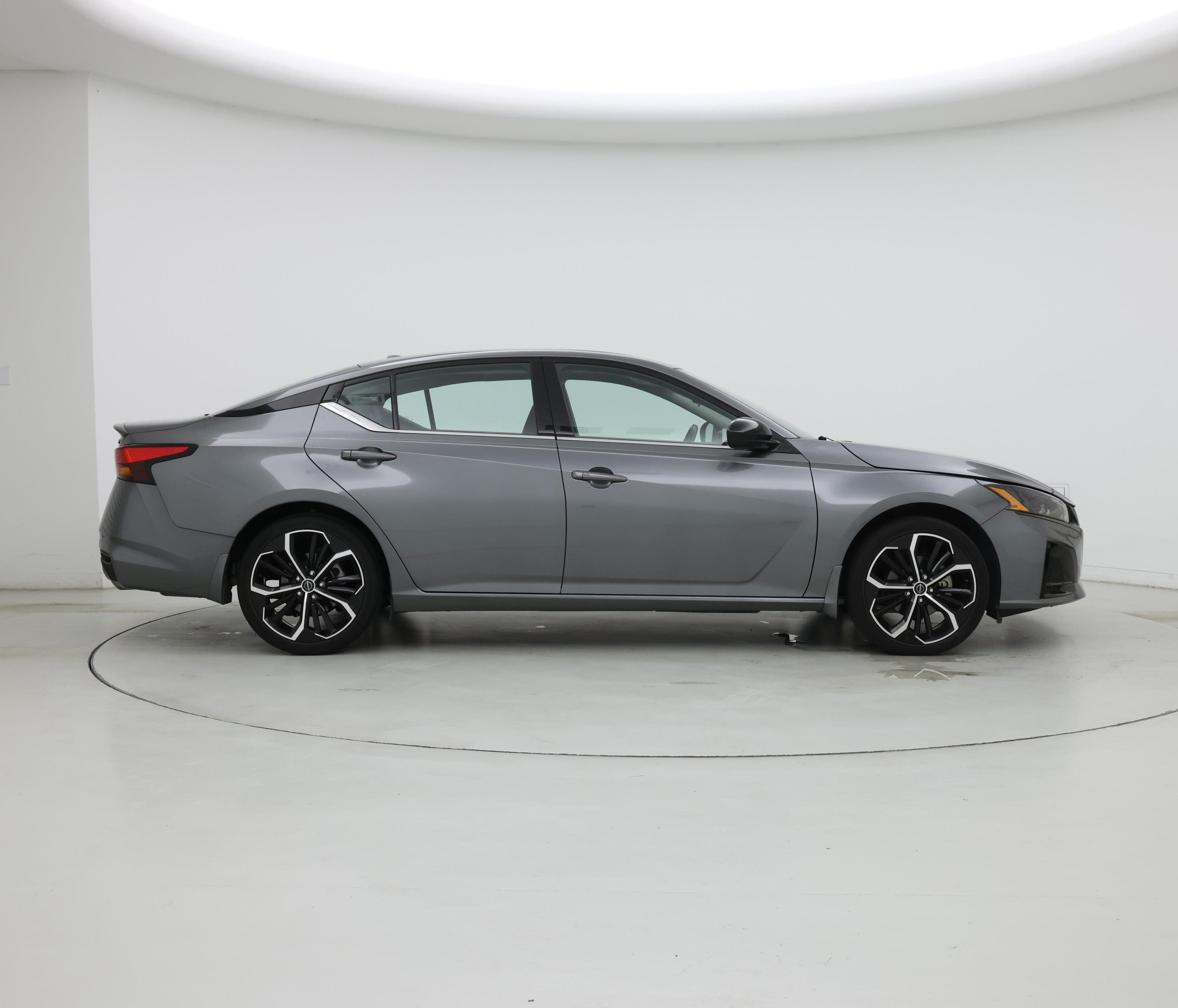 Thumbnail: 2023 Nissan Altima - 7