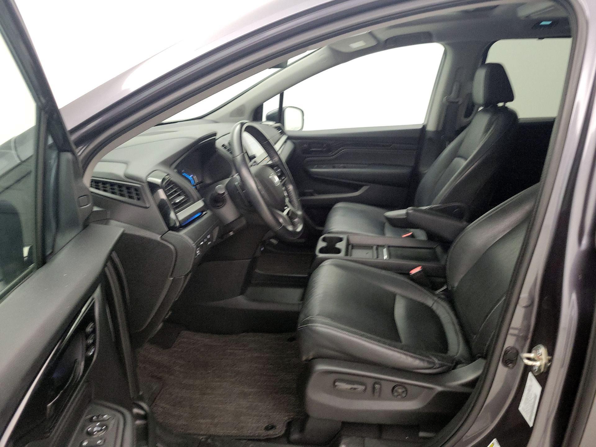 Thumbnail: 2021 Honda Odyssey - 11
