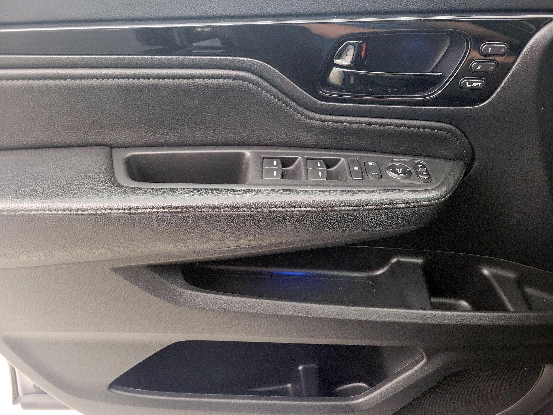 Thumbnail: 2021 Honda Odyssey - 12