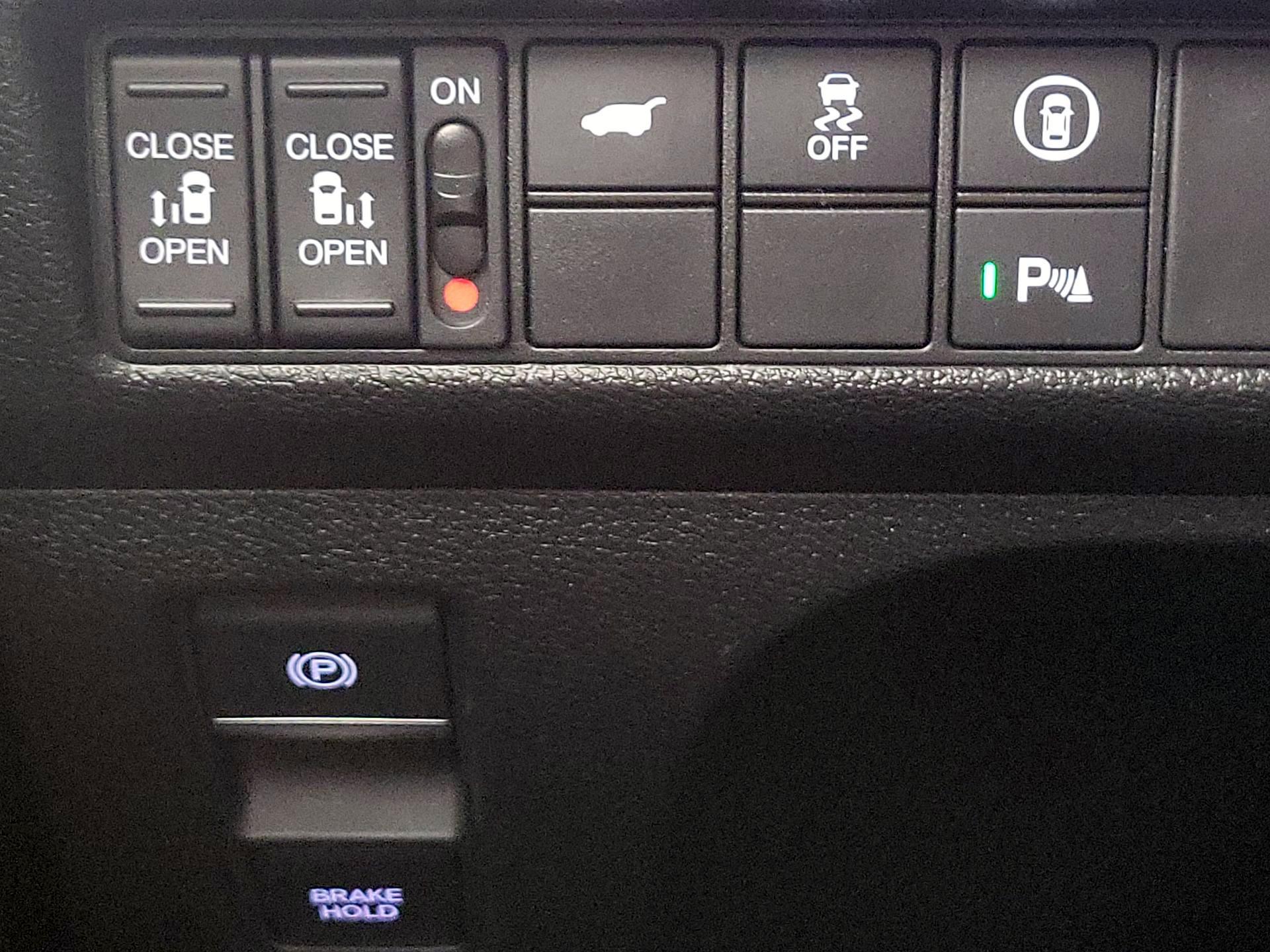 Thumbnail: 2021 Honda Odyssey - 13