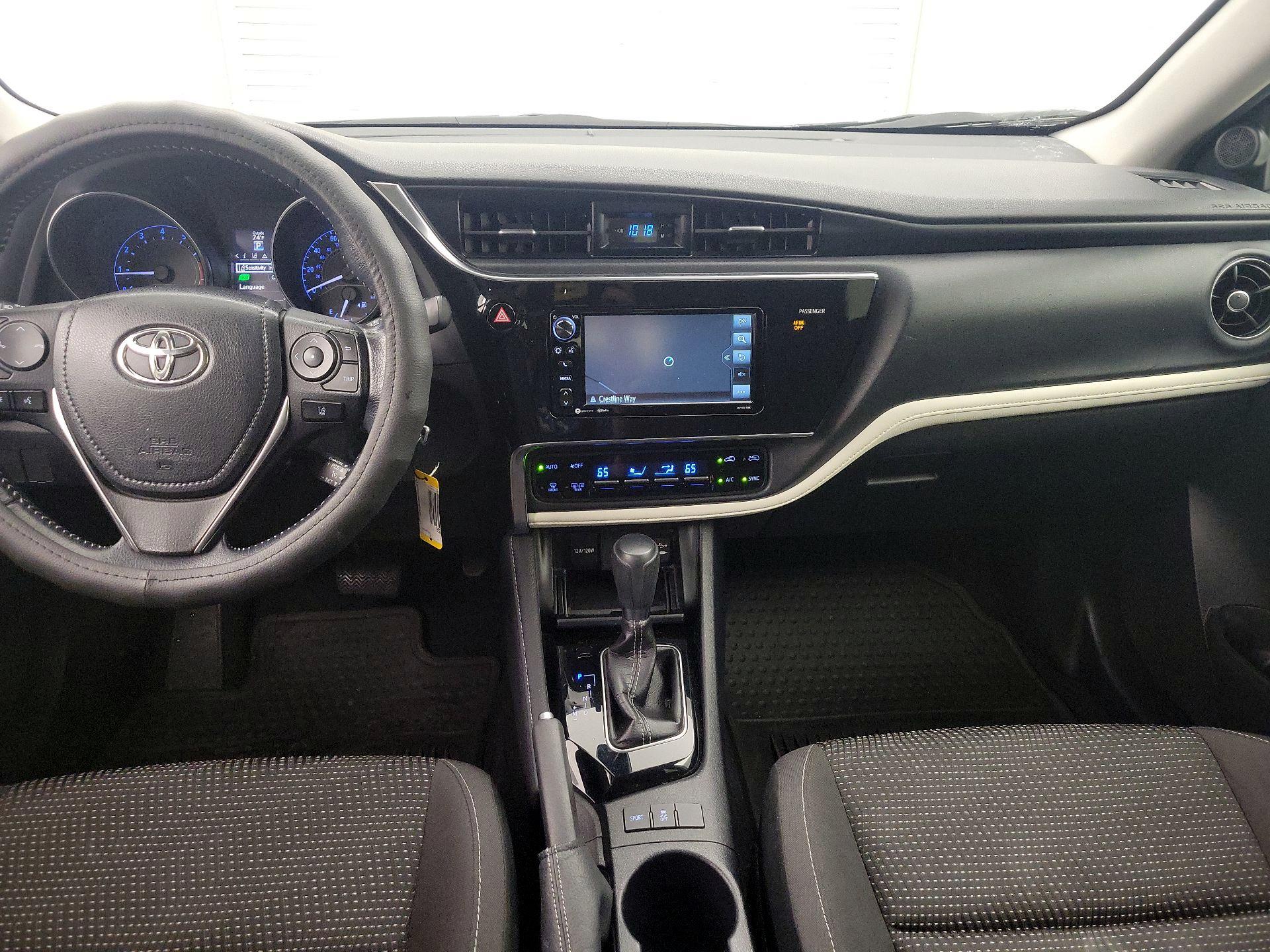 Thumbnail: 2018 Toyota Corolla iM - 9