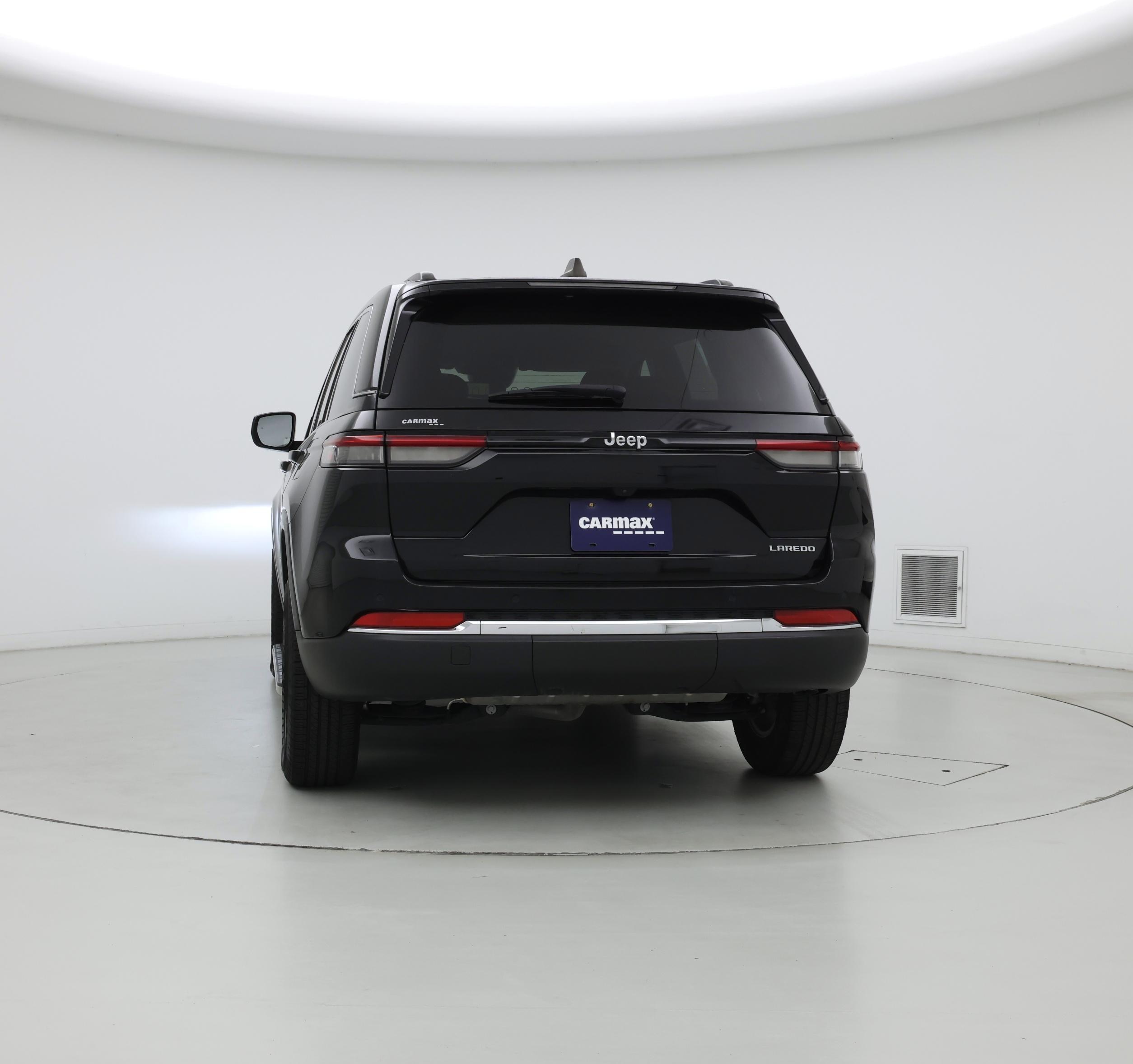 Thumbnail: 2023 Jeep Grand Cherokee - 6