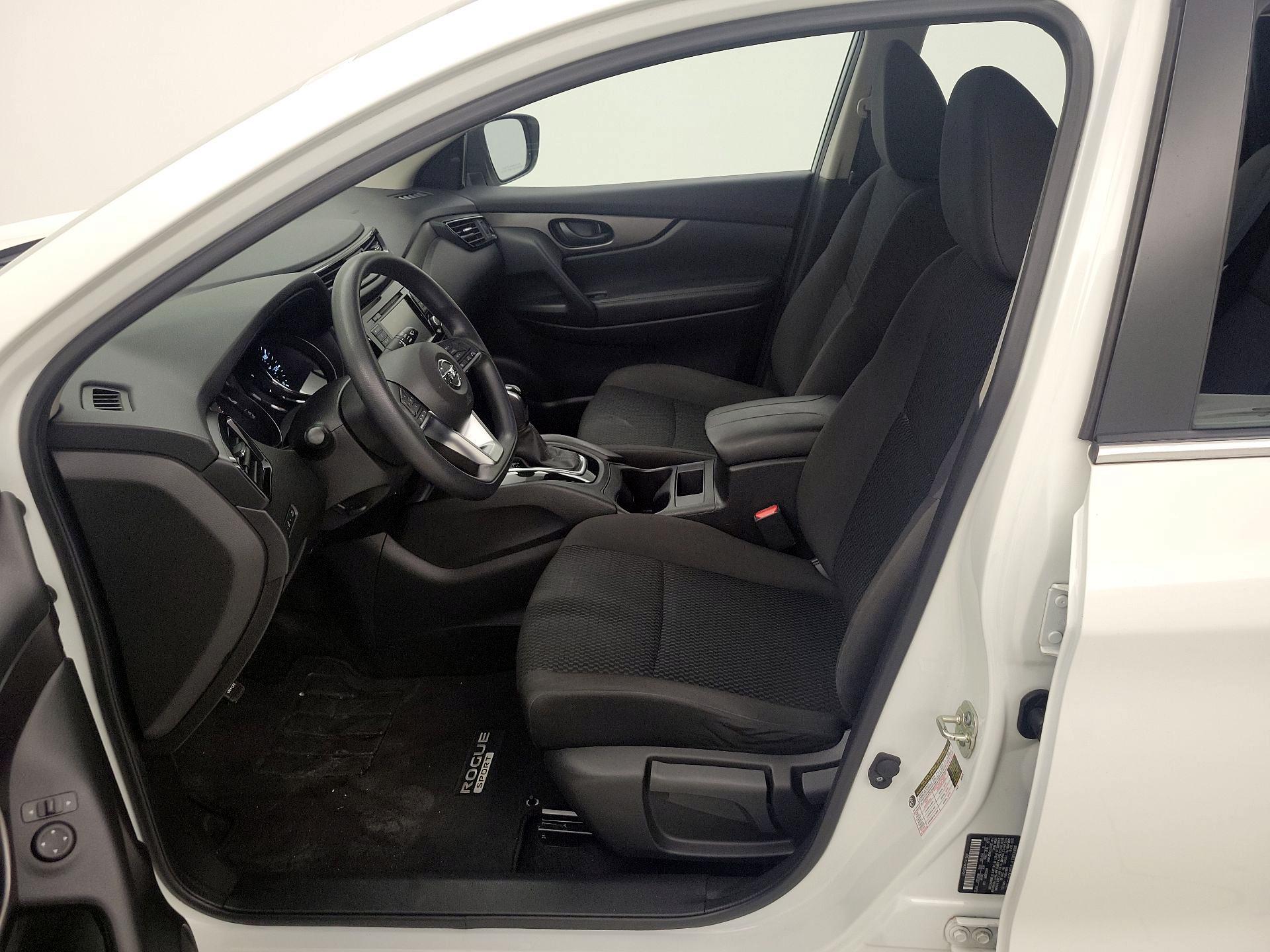 Thumbnail: 2019 Nissan Rogue Sport - 11