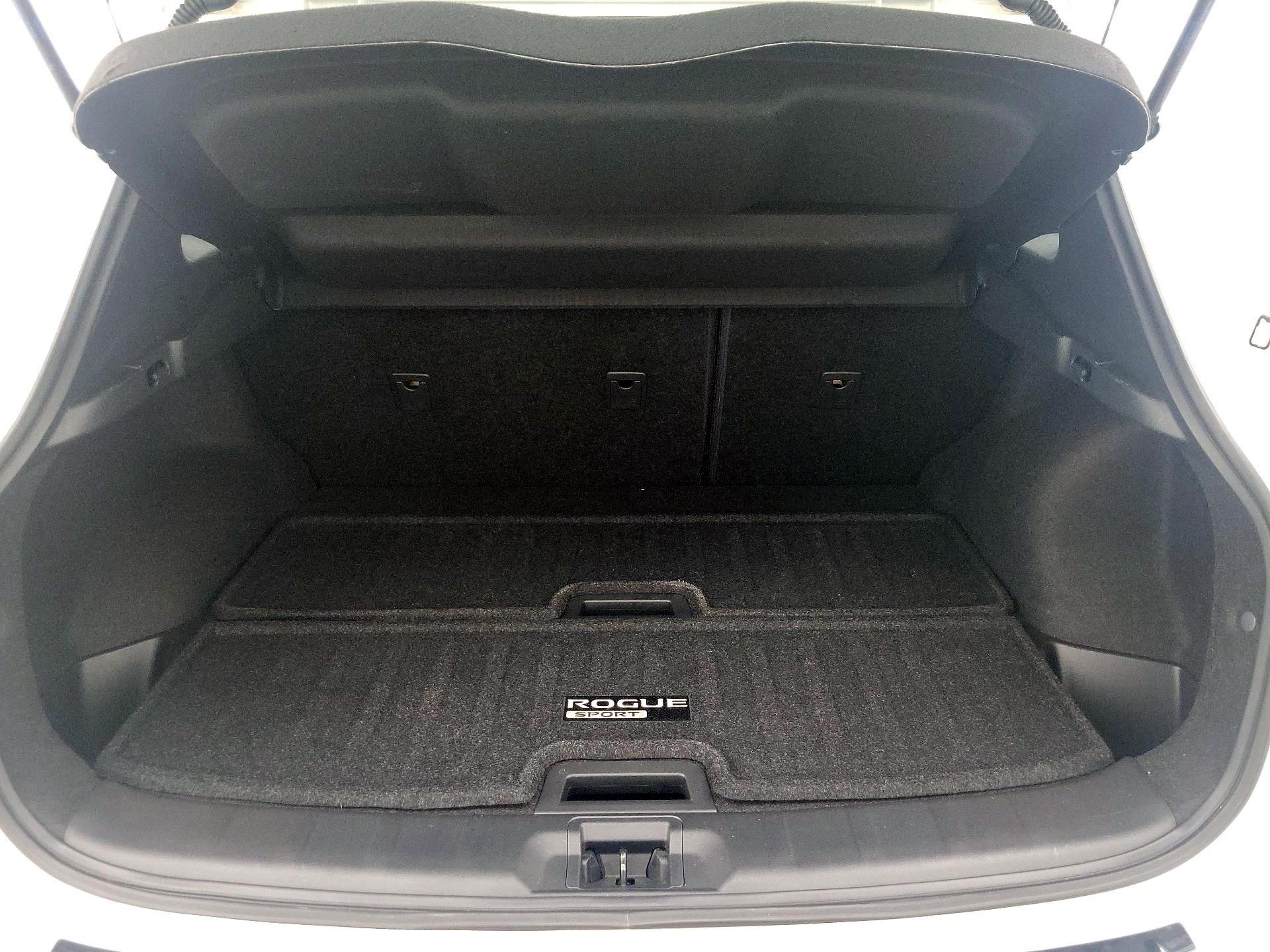 Thumbnail: 2019 Nissan Rogue Sport - 20