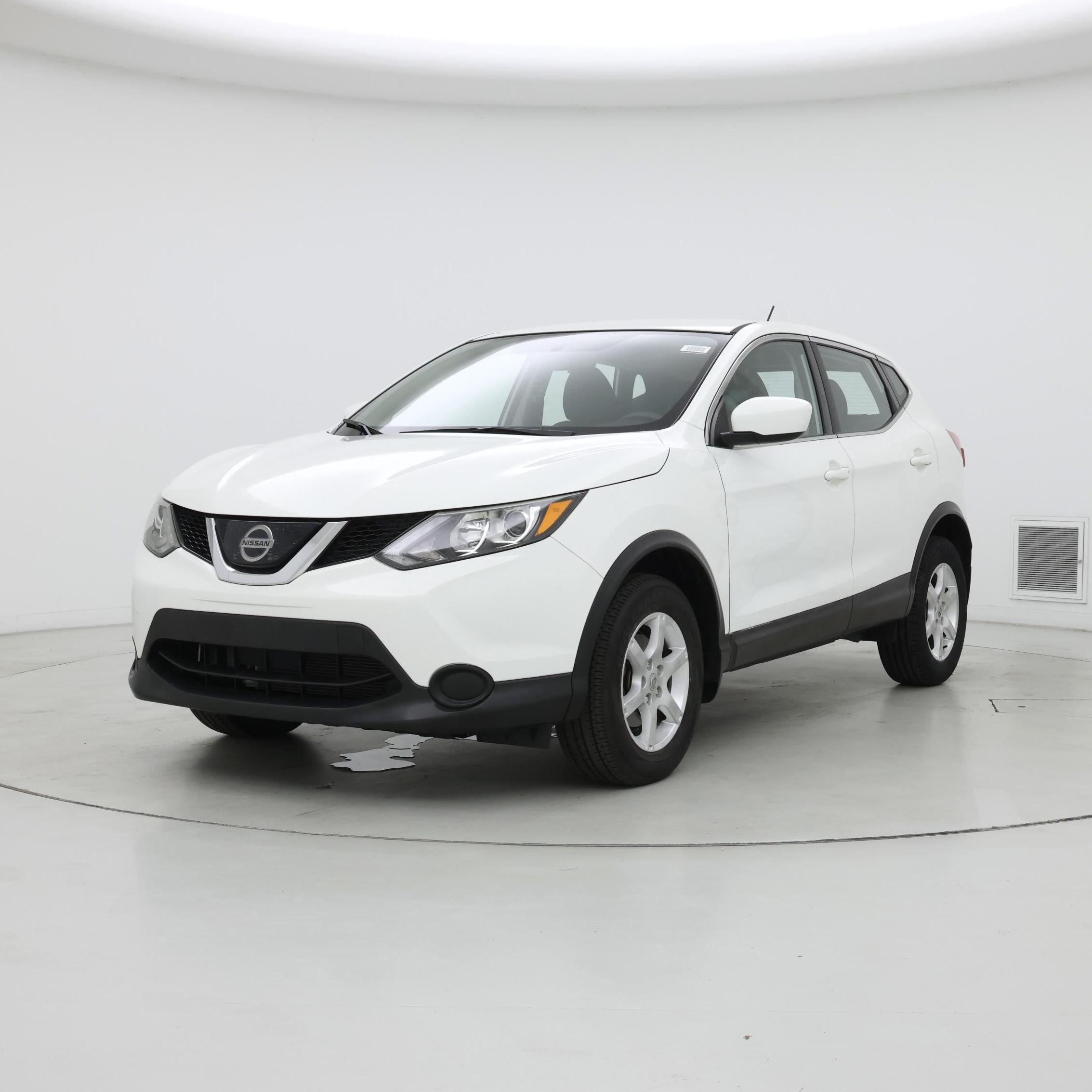 Thumbnail: 2019 Nissan Rogue Sport - 4