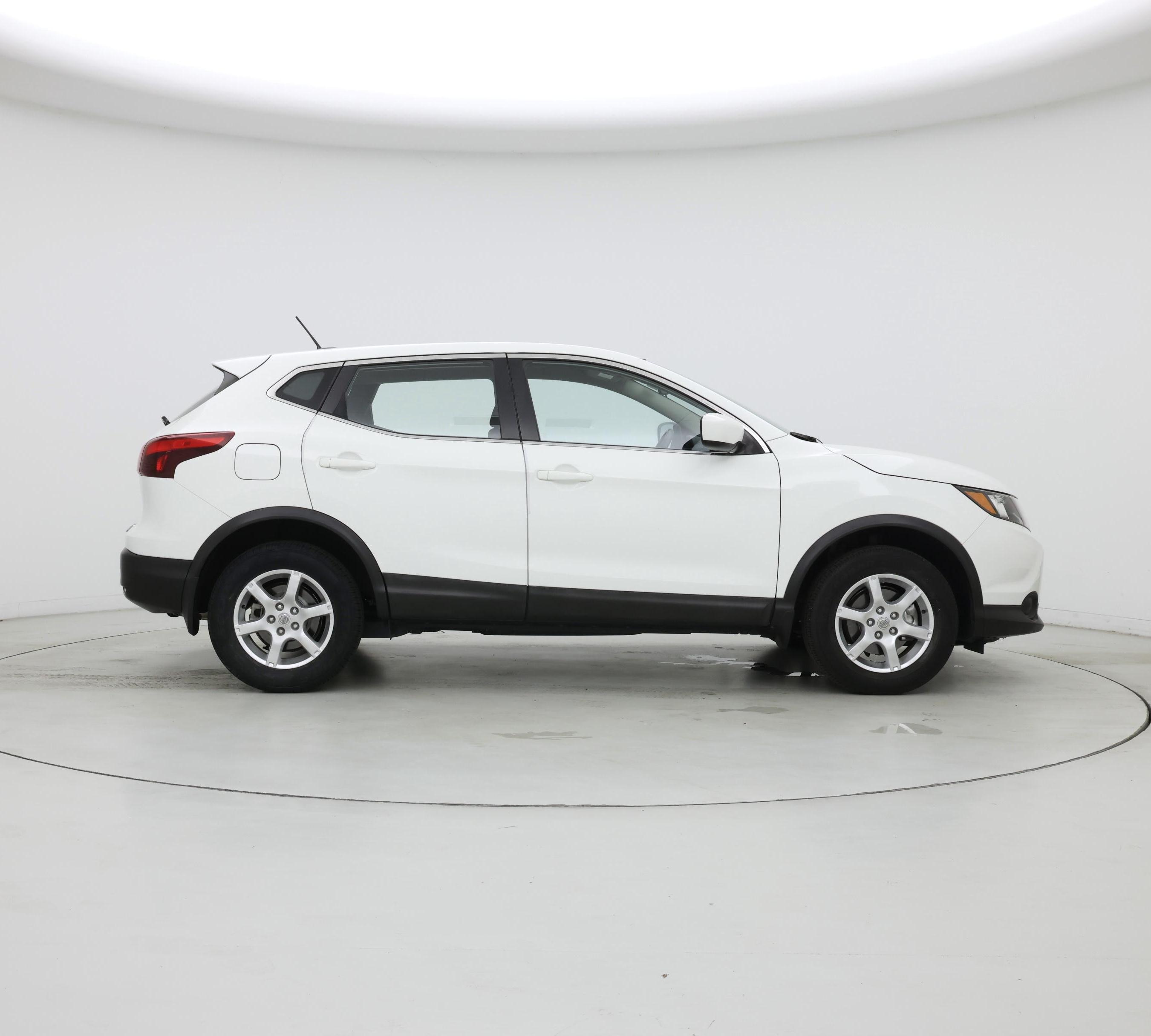 Thumbnail: 2019 Nissan Rogue Sport - 7