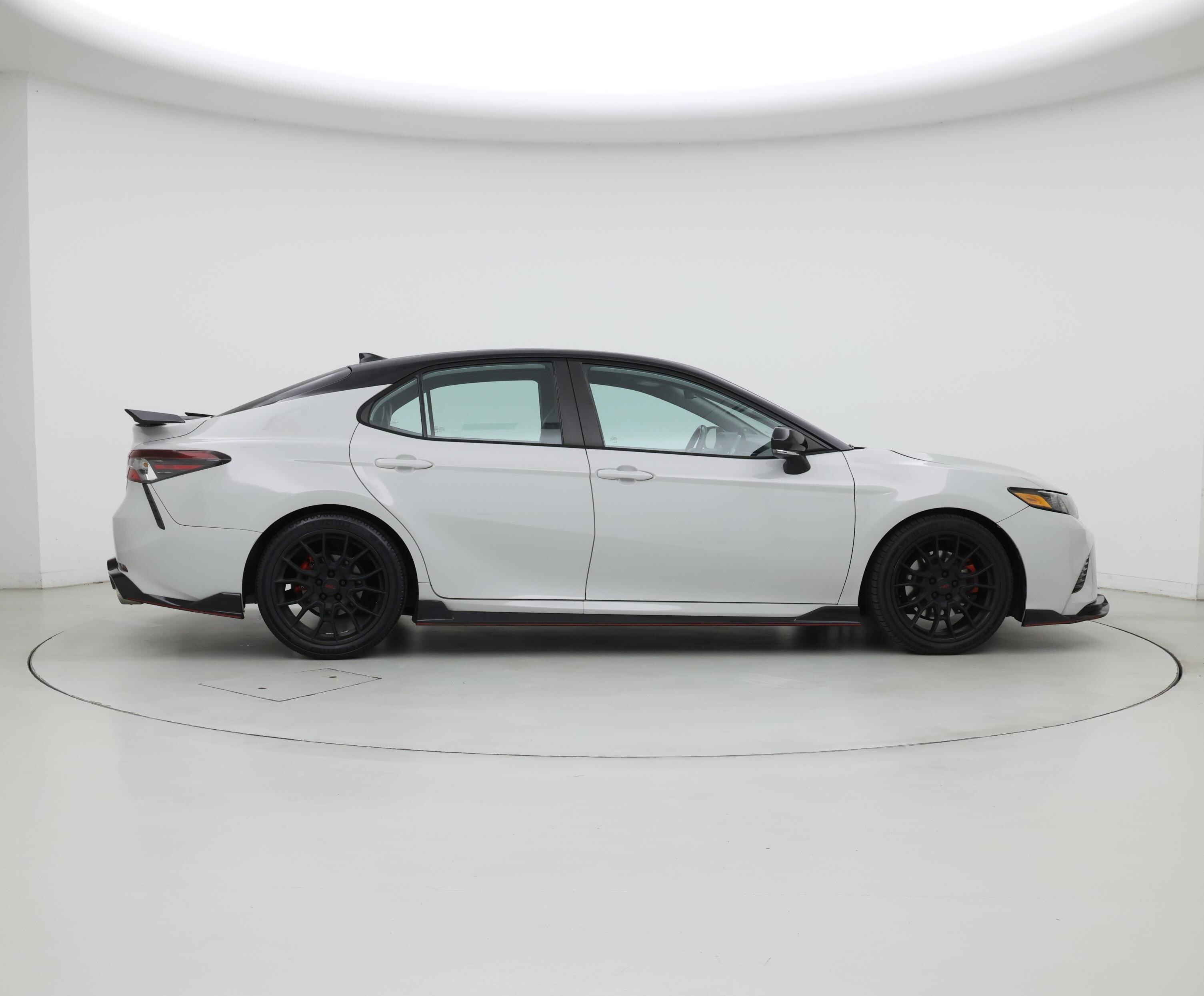 Thumbnail: 2021 Toyota Camry - 7