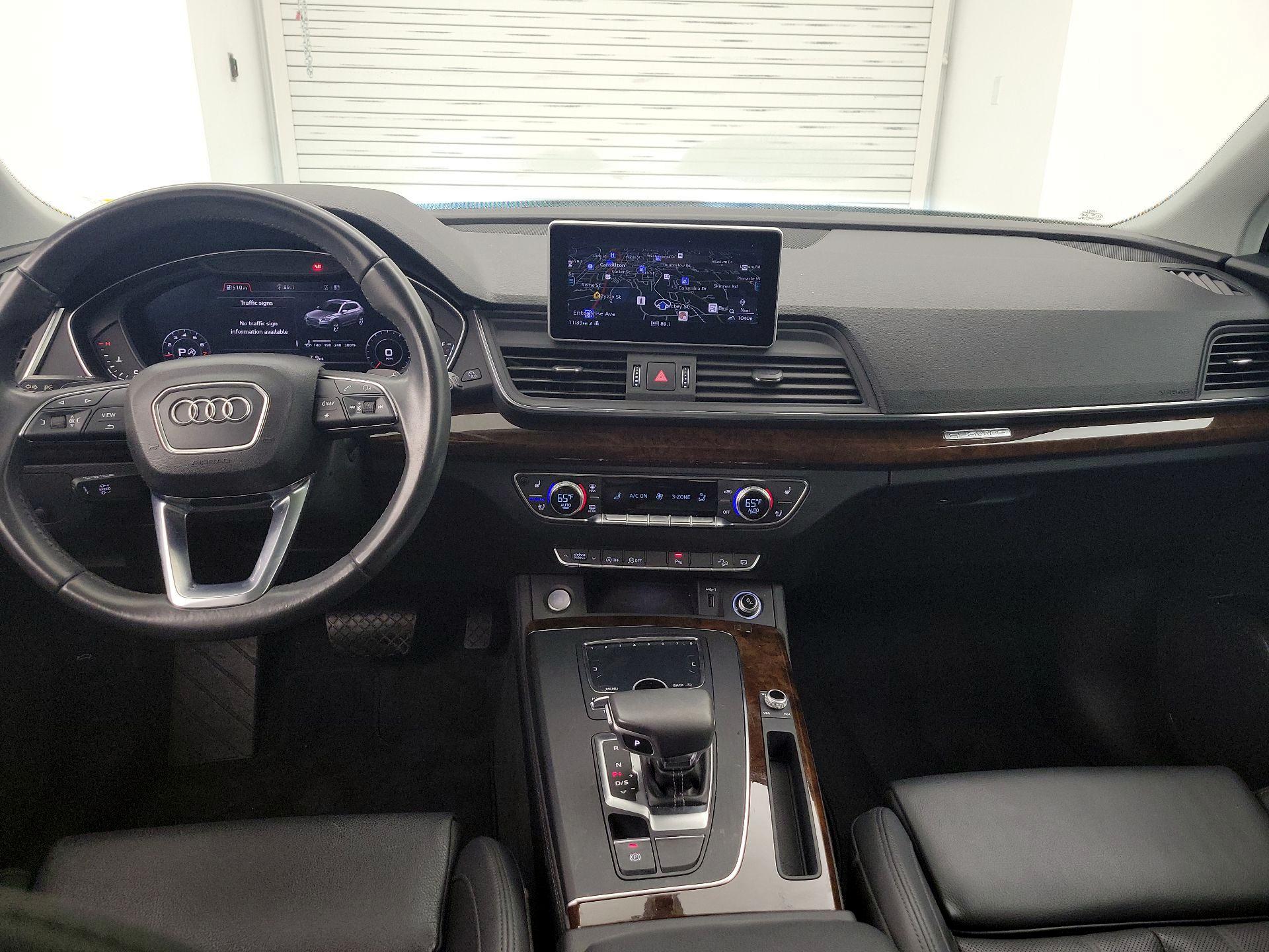 Thumbnail: 2020 Audi Q5 - 9