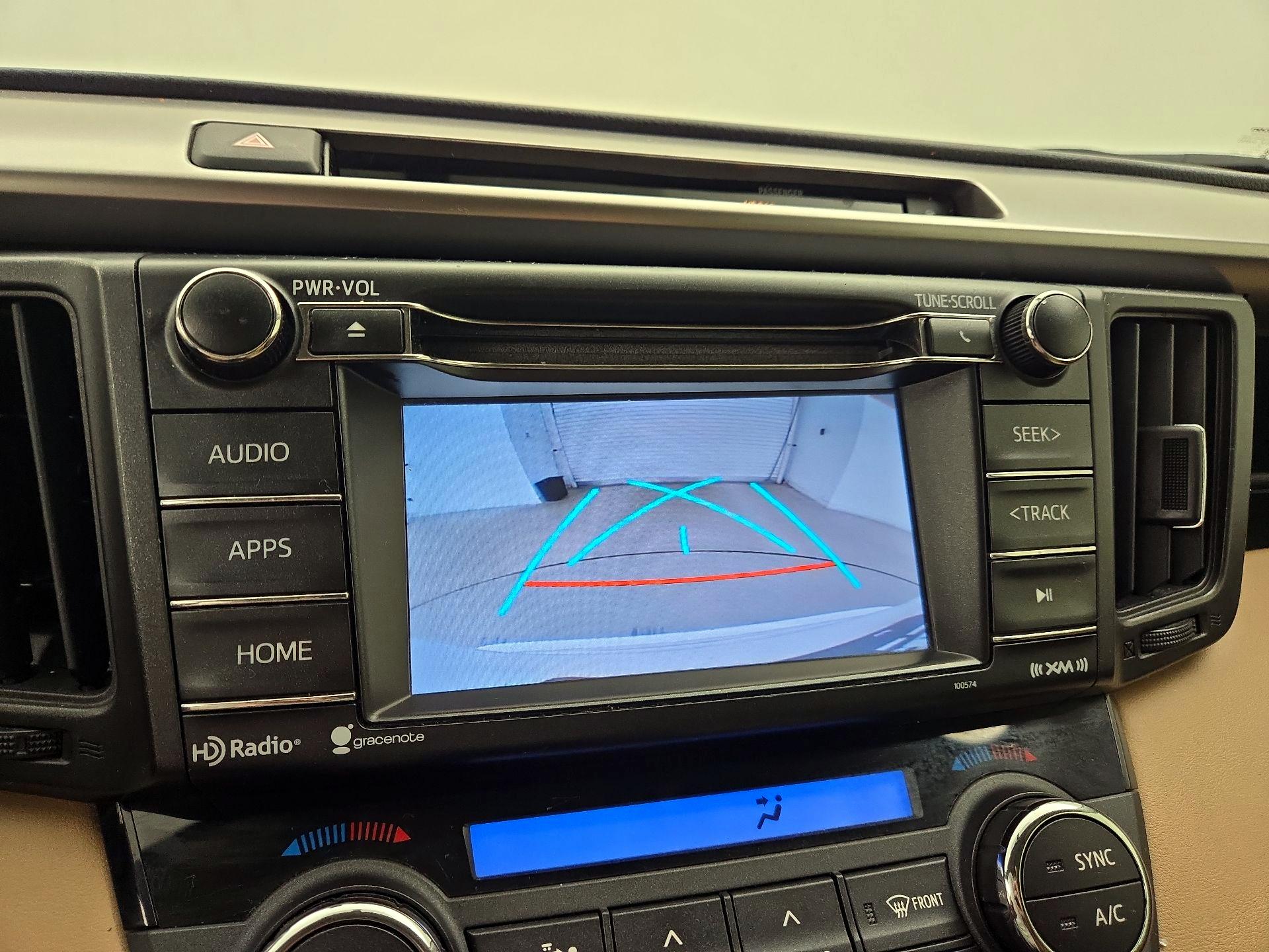 Thumbnail: 2016 Toyota RAV4 - 14