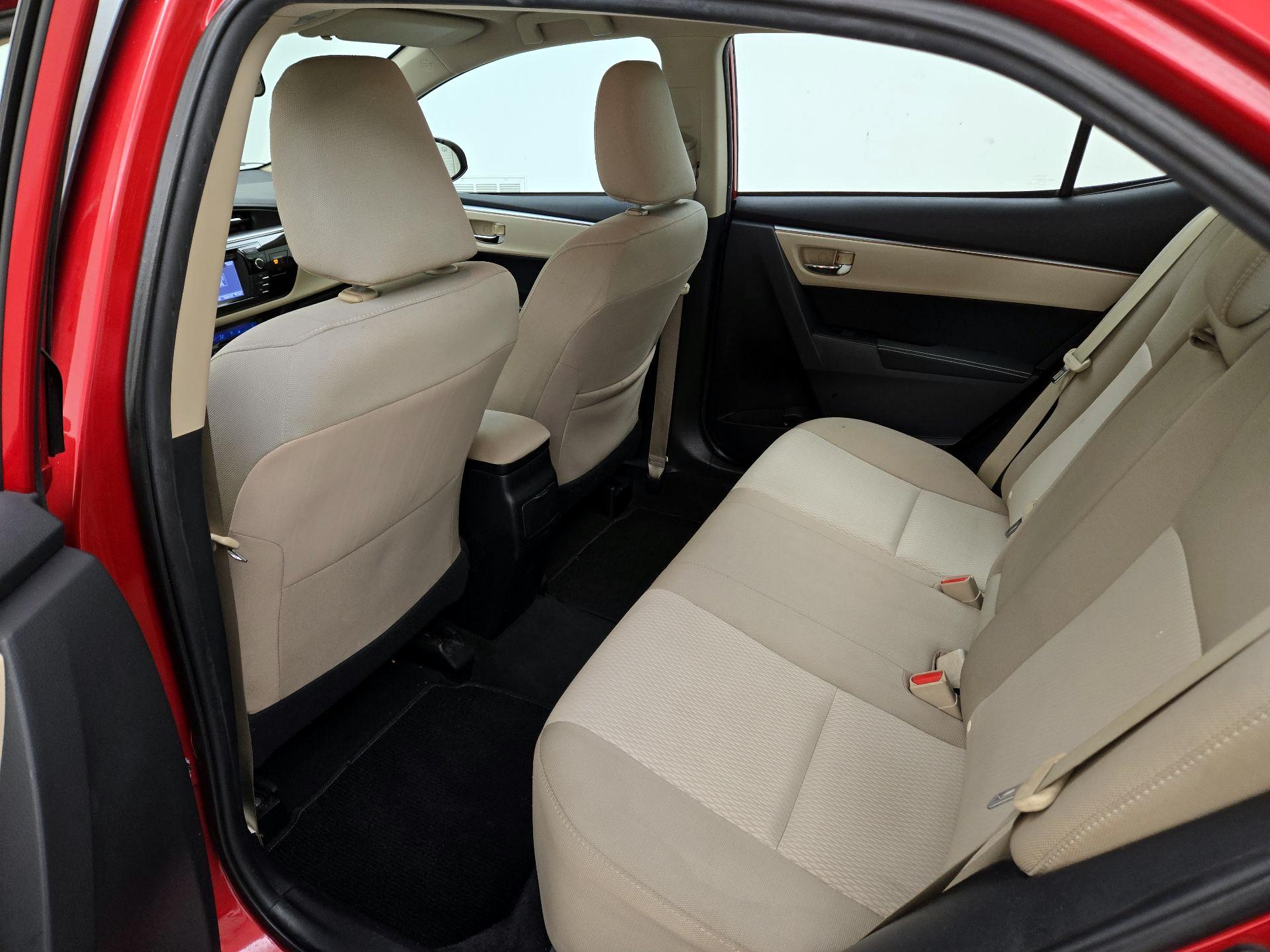 Thumbnail: 2016 Toyota Corolla - 19
