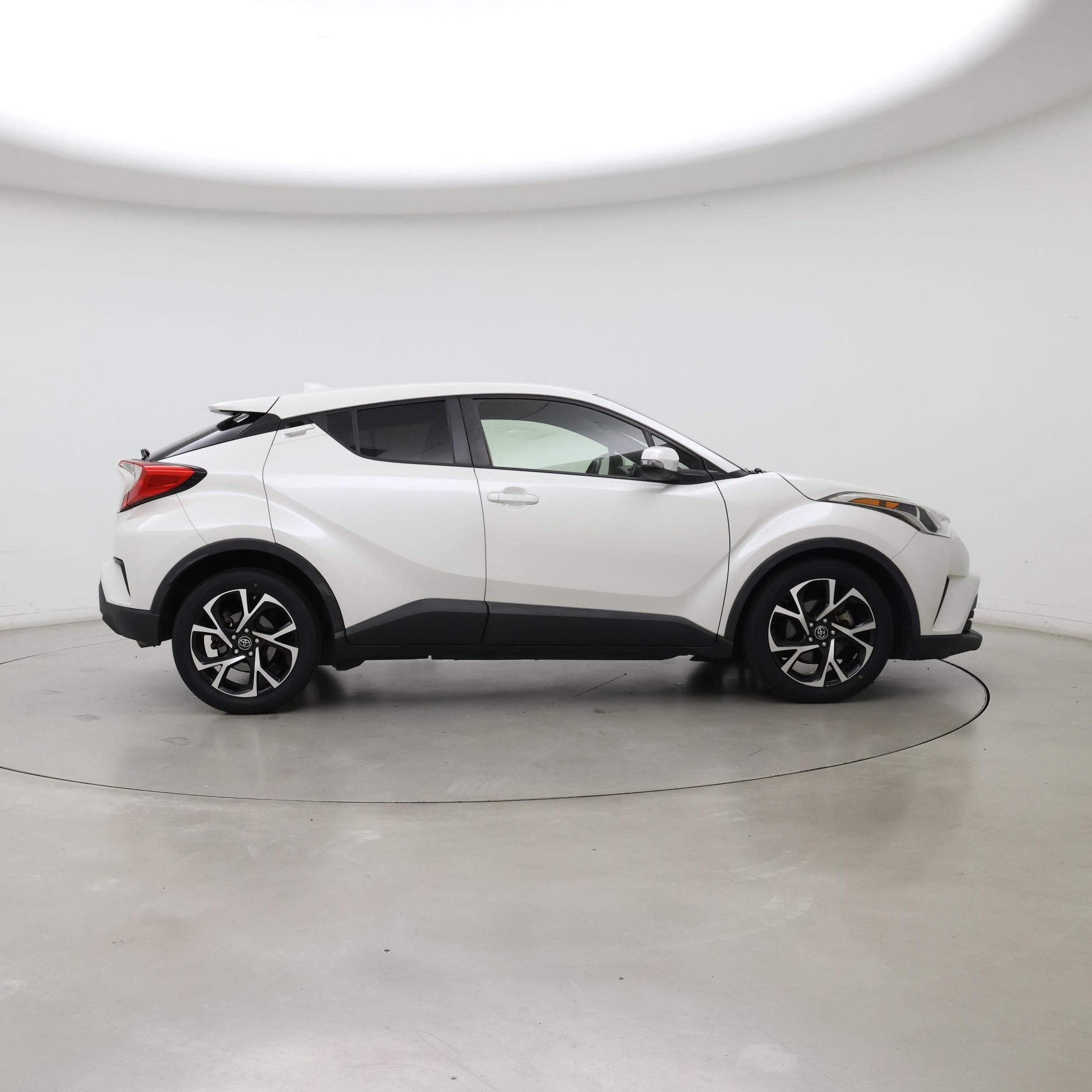 Thumbnail: 2018 Toyota C-HR - 7