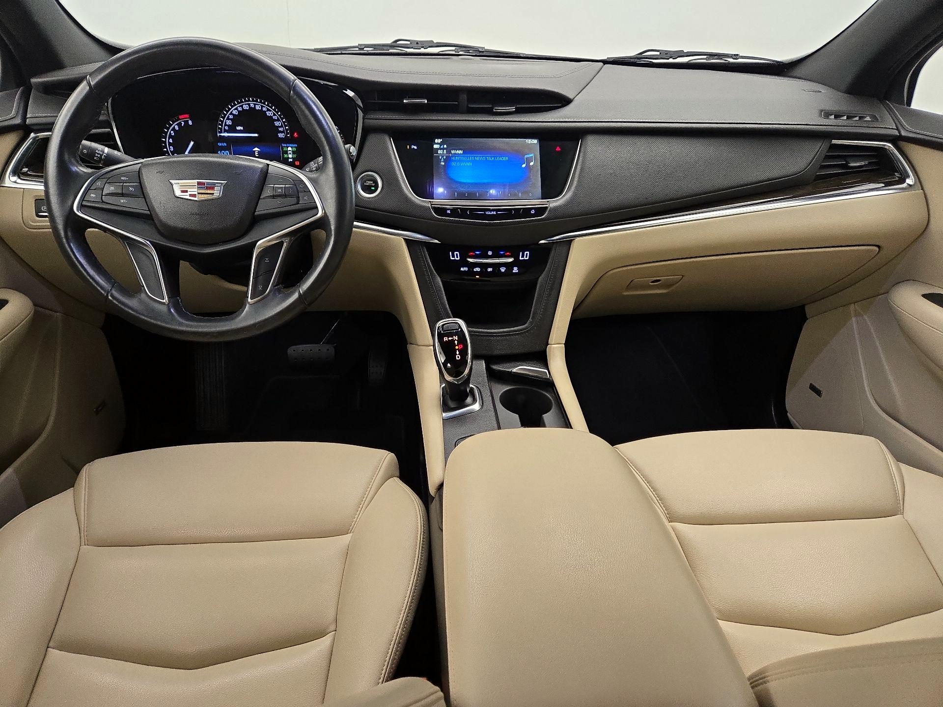 Thumbnail: 2018 Cadillac XT5 - 9