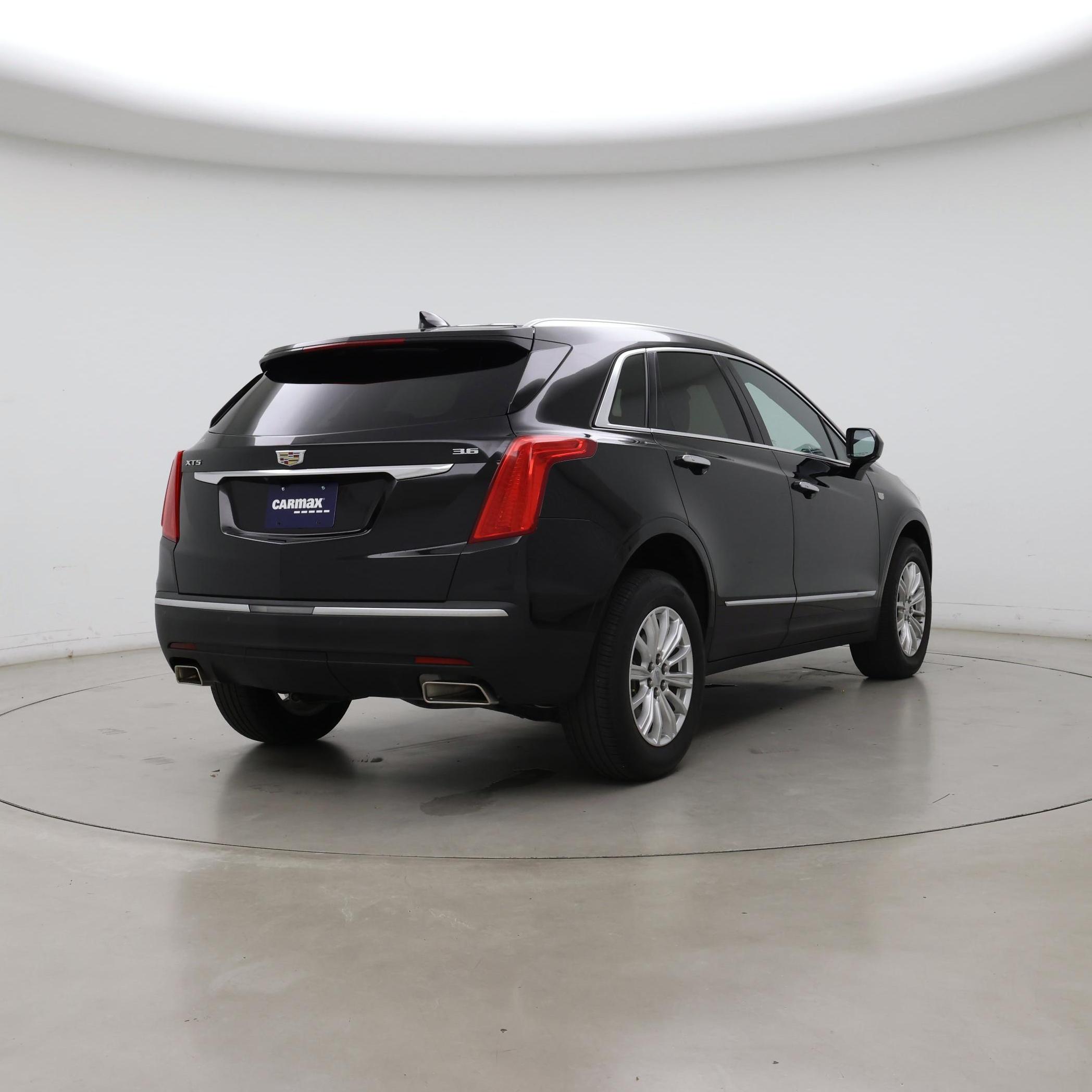 Thumbnail: 2018 Cadillac XT5 - 8