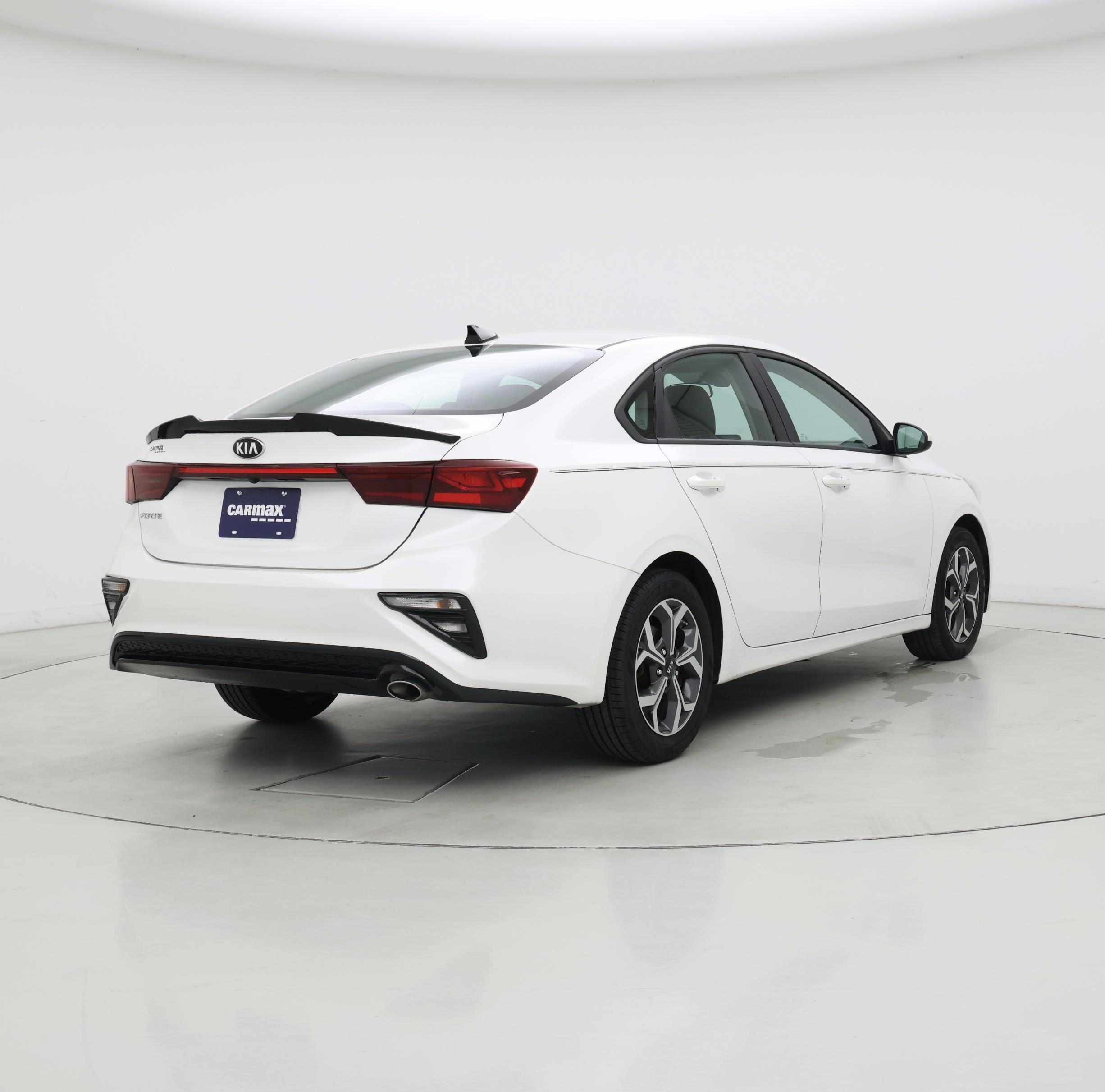 Thumbnail: 2021 Kia Forte - 8