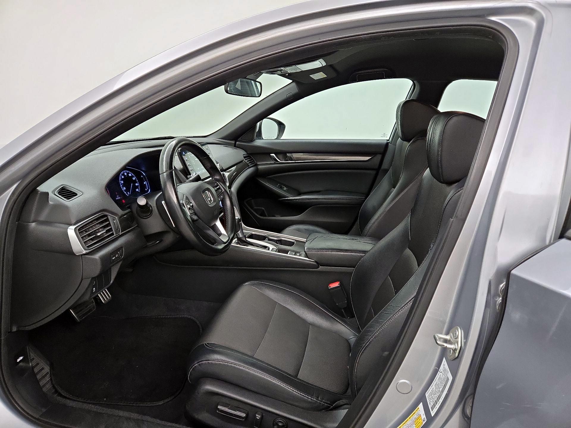 Thumbnail: 2018 Honda Accord - 11