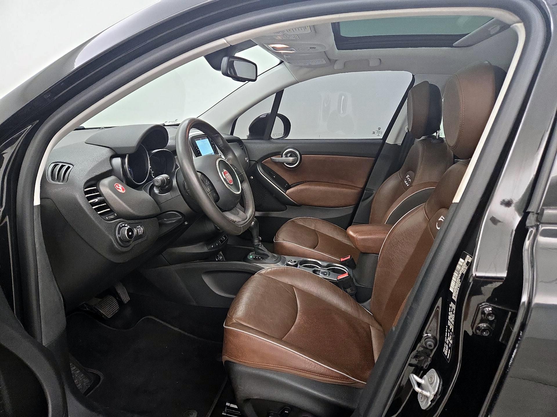 Thumbnail: 2016 Fiat 500X - 11