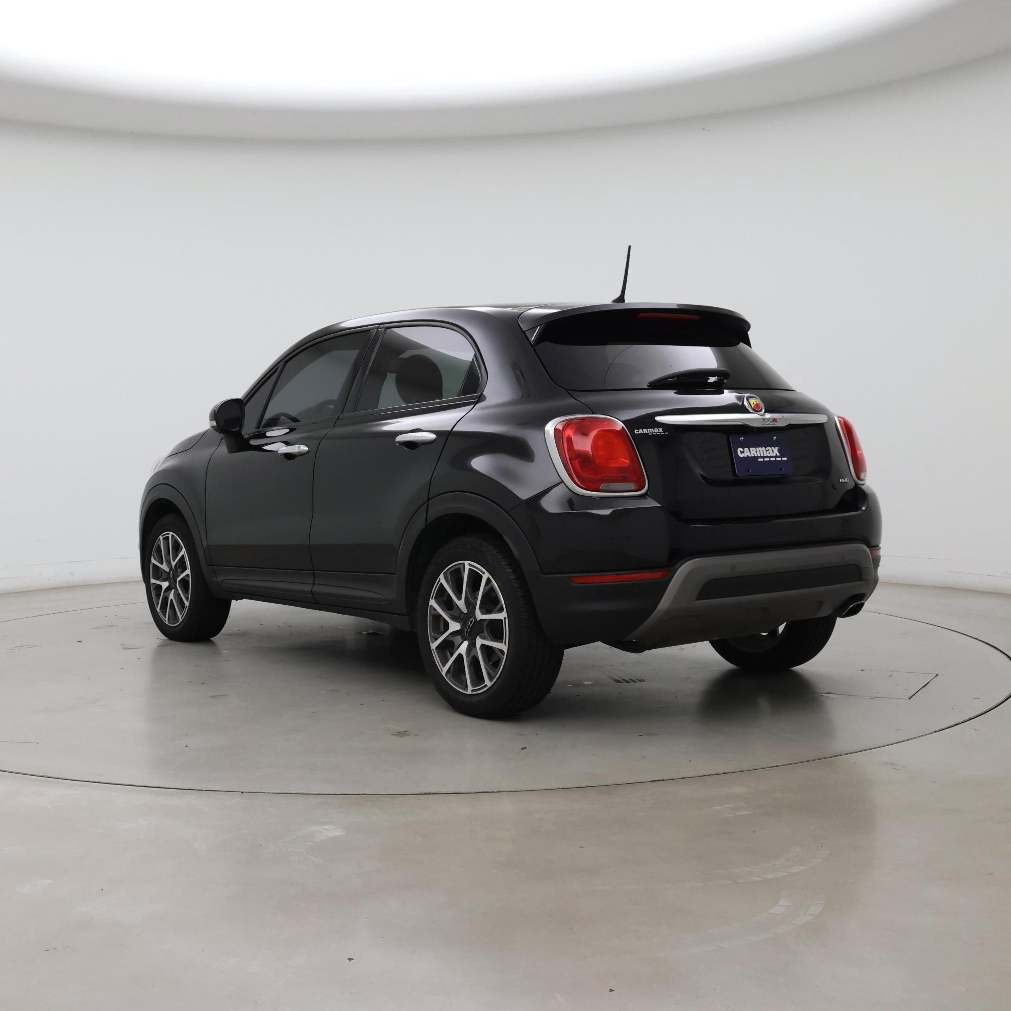 Thumbnail: 2016 Fiat 500X - 2