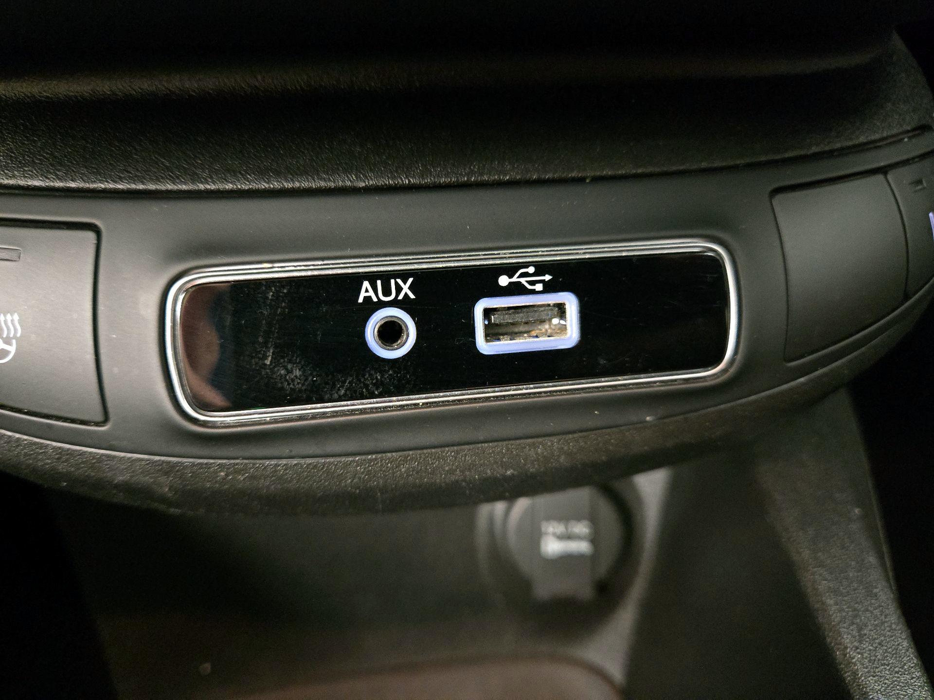 Thumbnail: 2016 Fiat 500X - 19