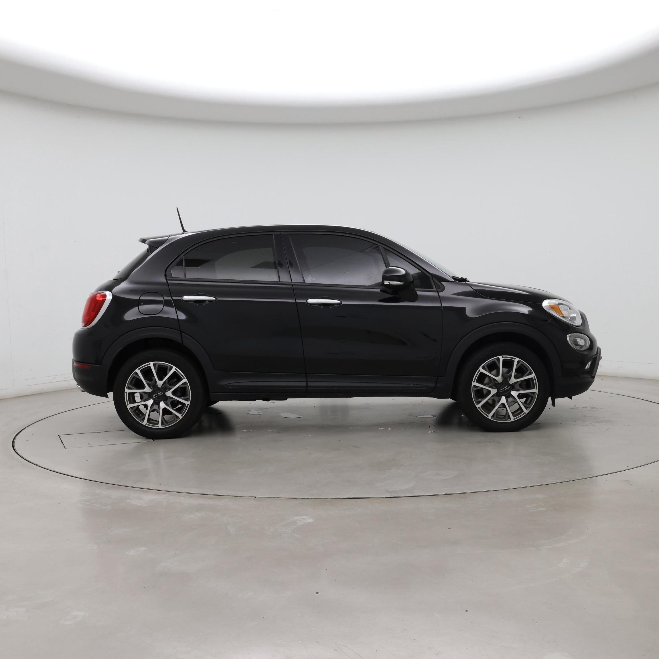 Thumbnail: 2016 Fiat 500X - 7
