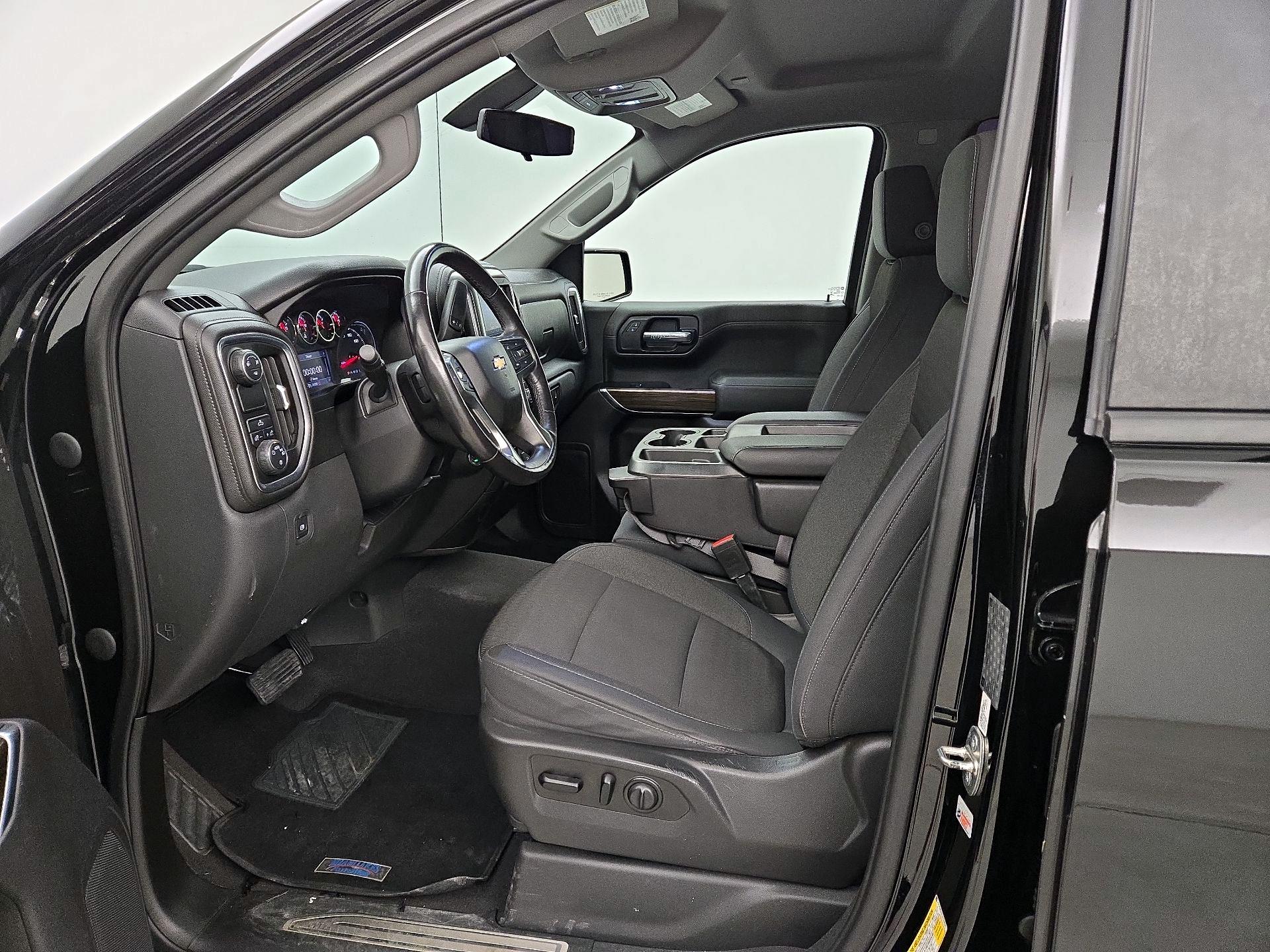 Thumbnail: 2019 Chevrolet Silverado 1500 - 11