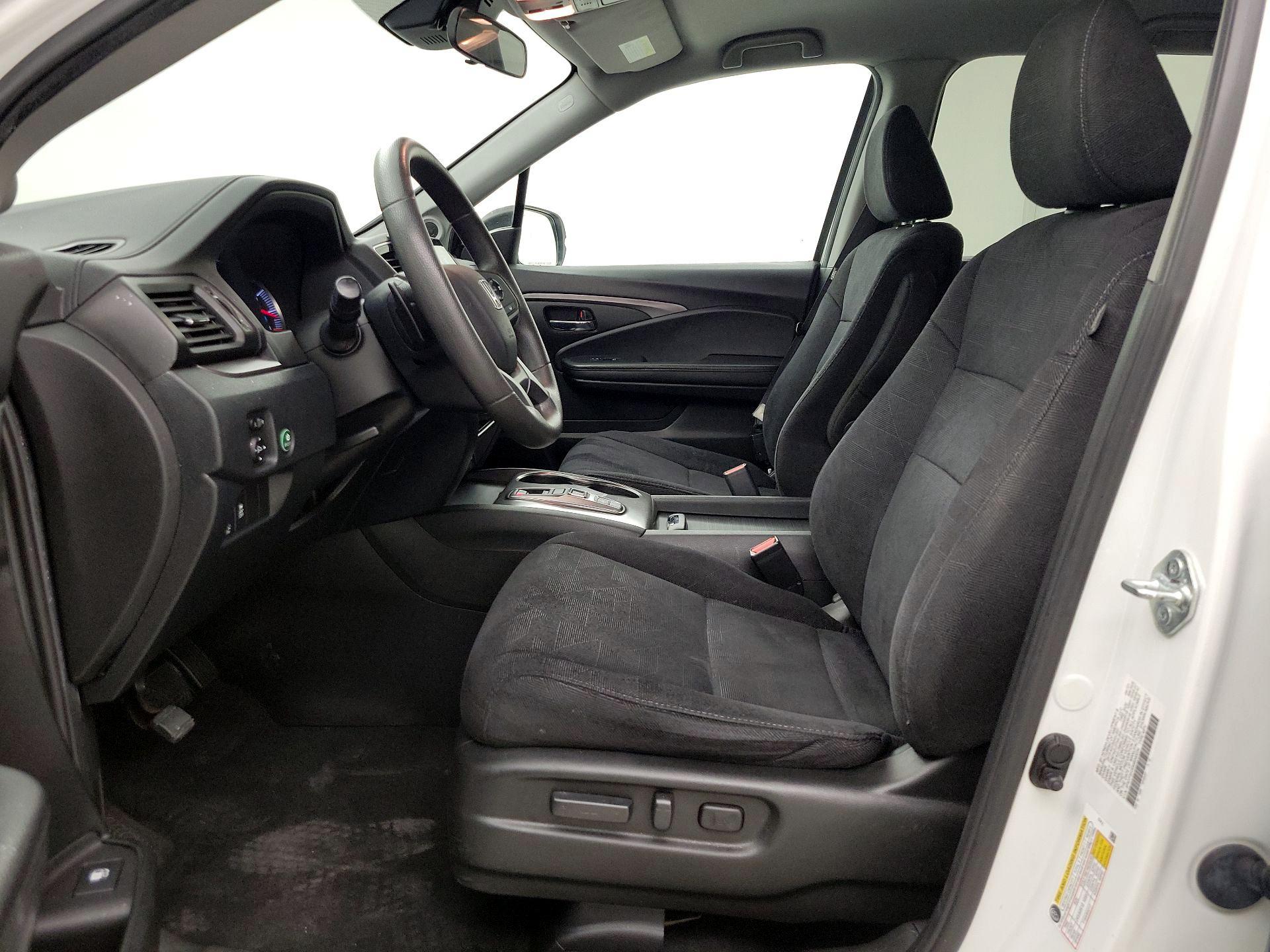 Thumbnail: 2021 Honda Pilot - 11