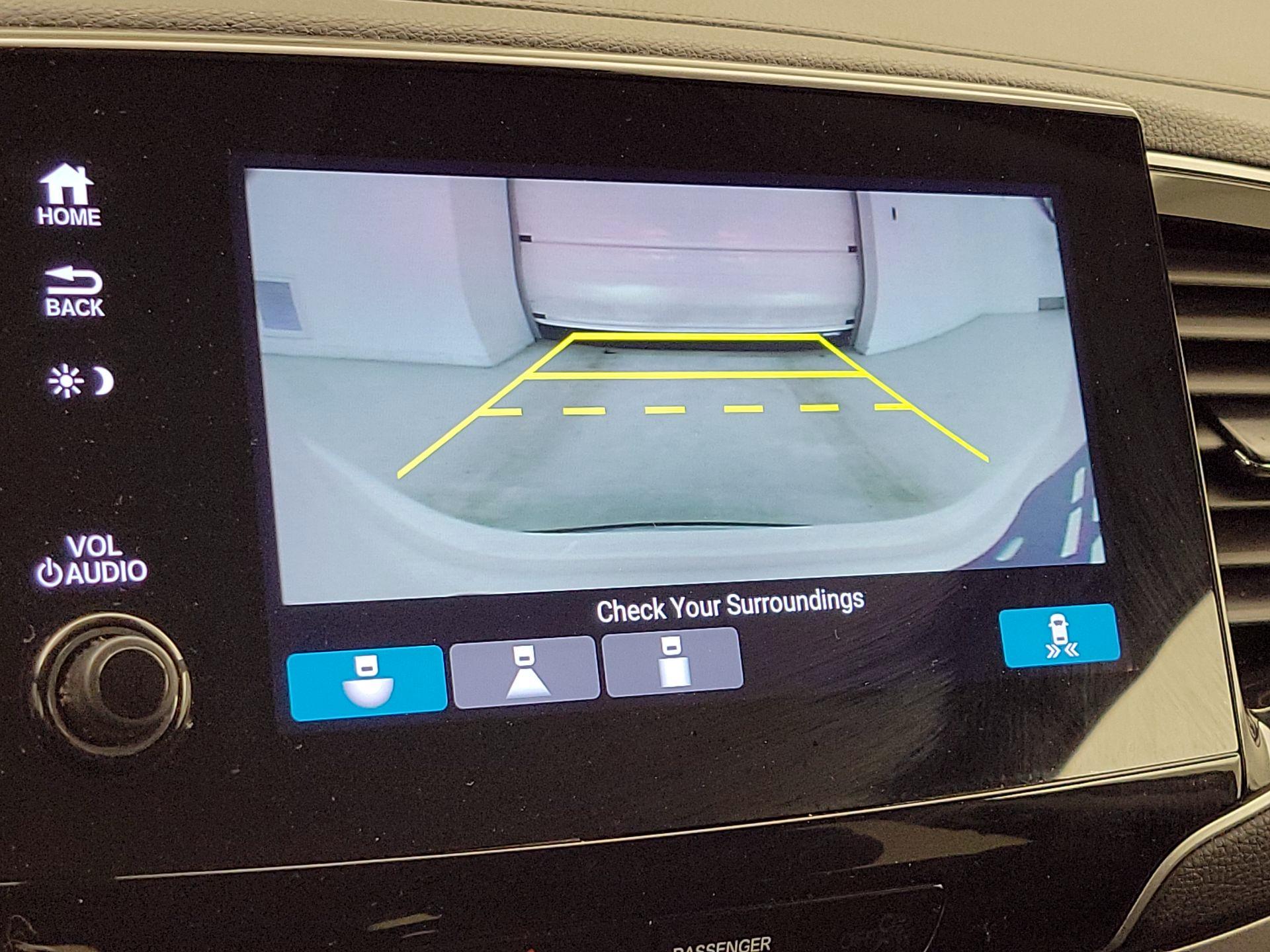 Thumbnail: 2021 Honda Pilot - 14