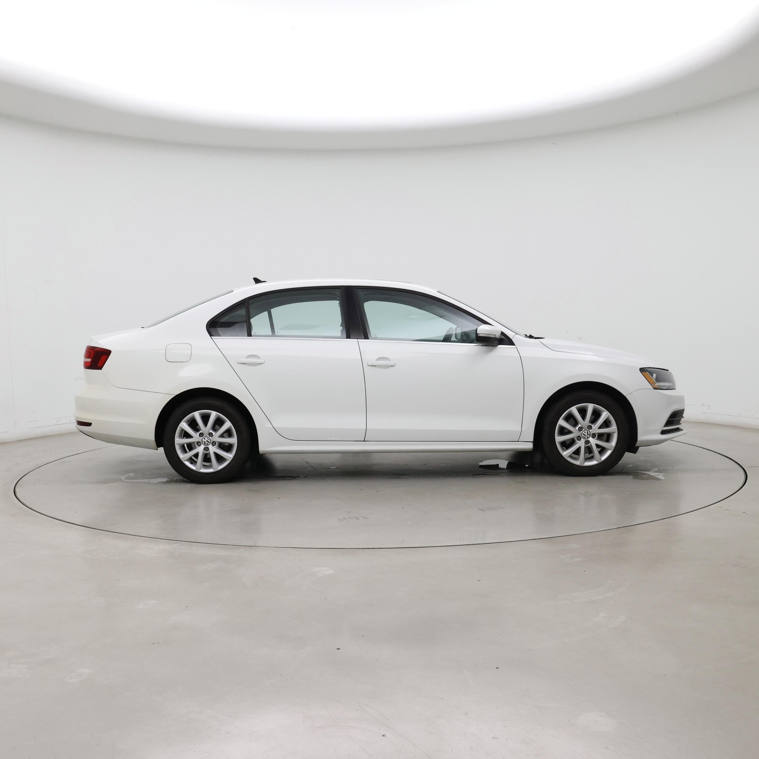 Thumbnail: 2017 Volkswagen Jetta - 7