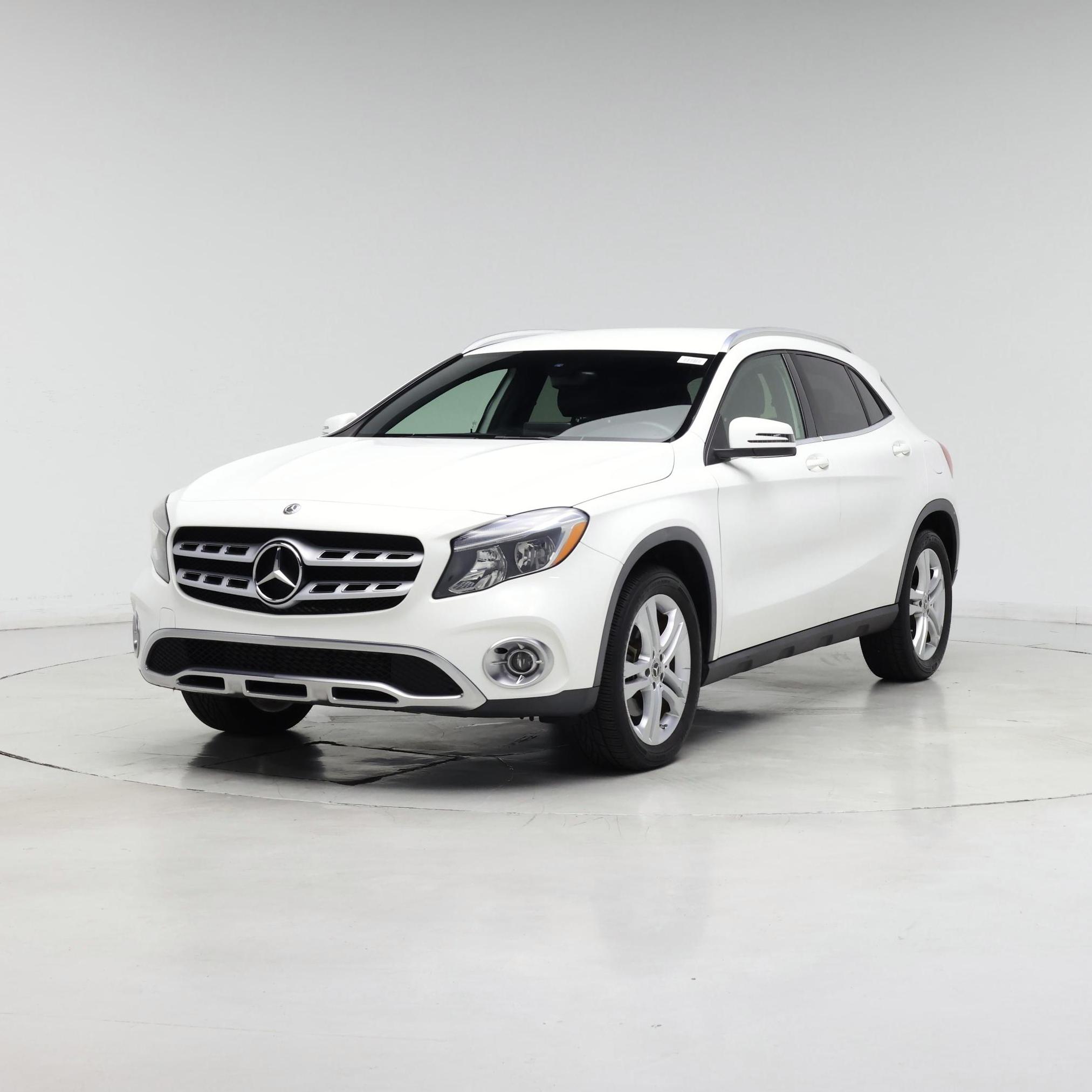 Thumbnail: 2020 Mercedes-Benz GLA - 4