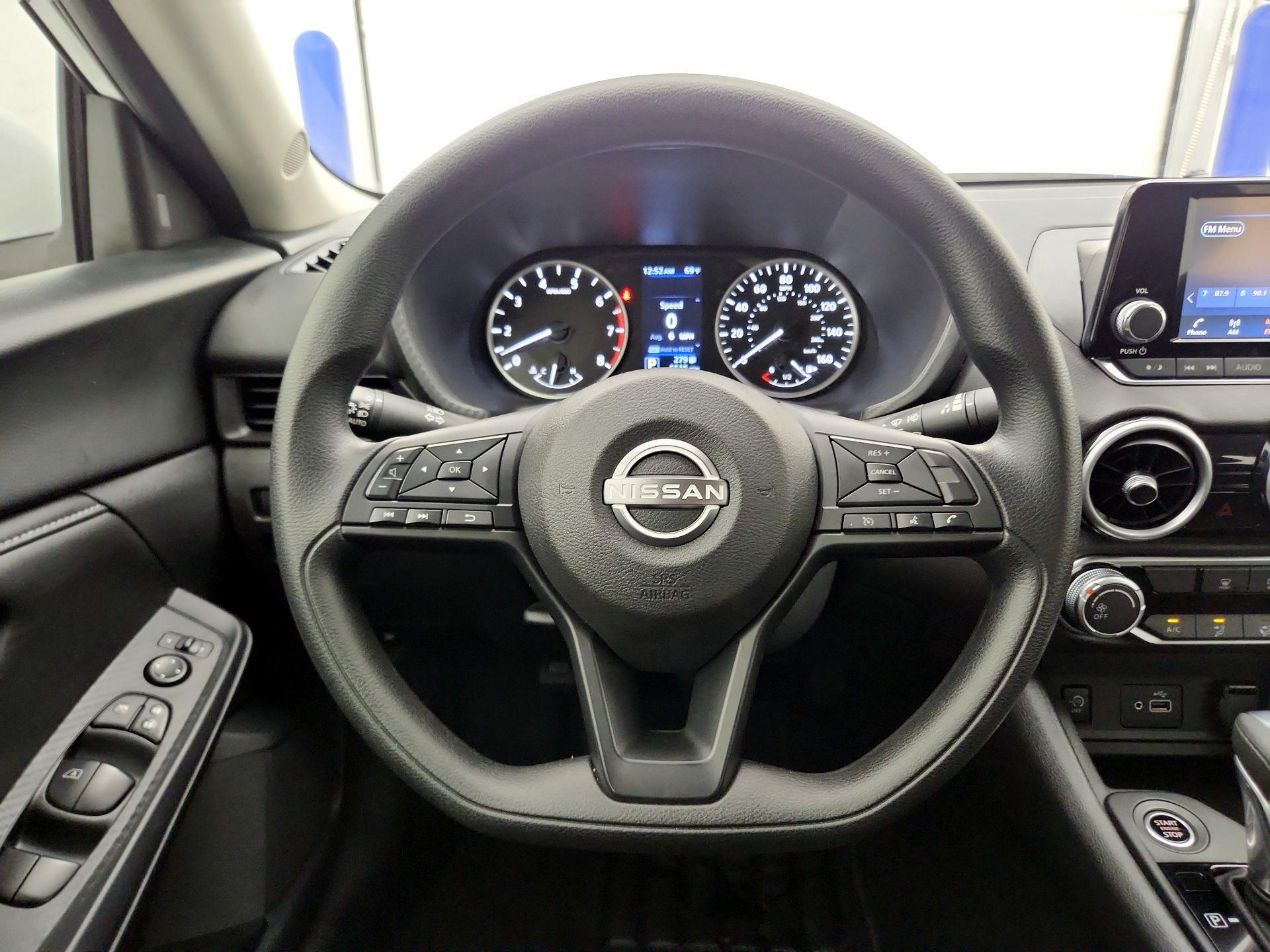 Thumbnail: 2024 Nissan Sentra - 10