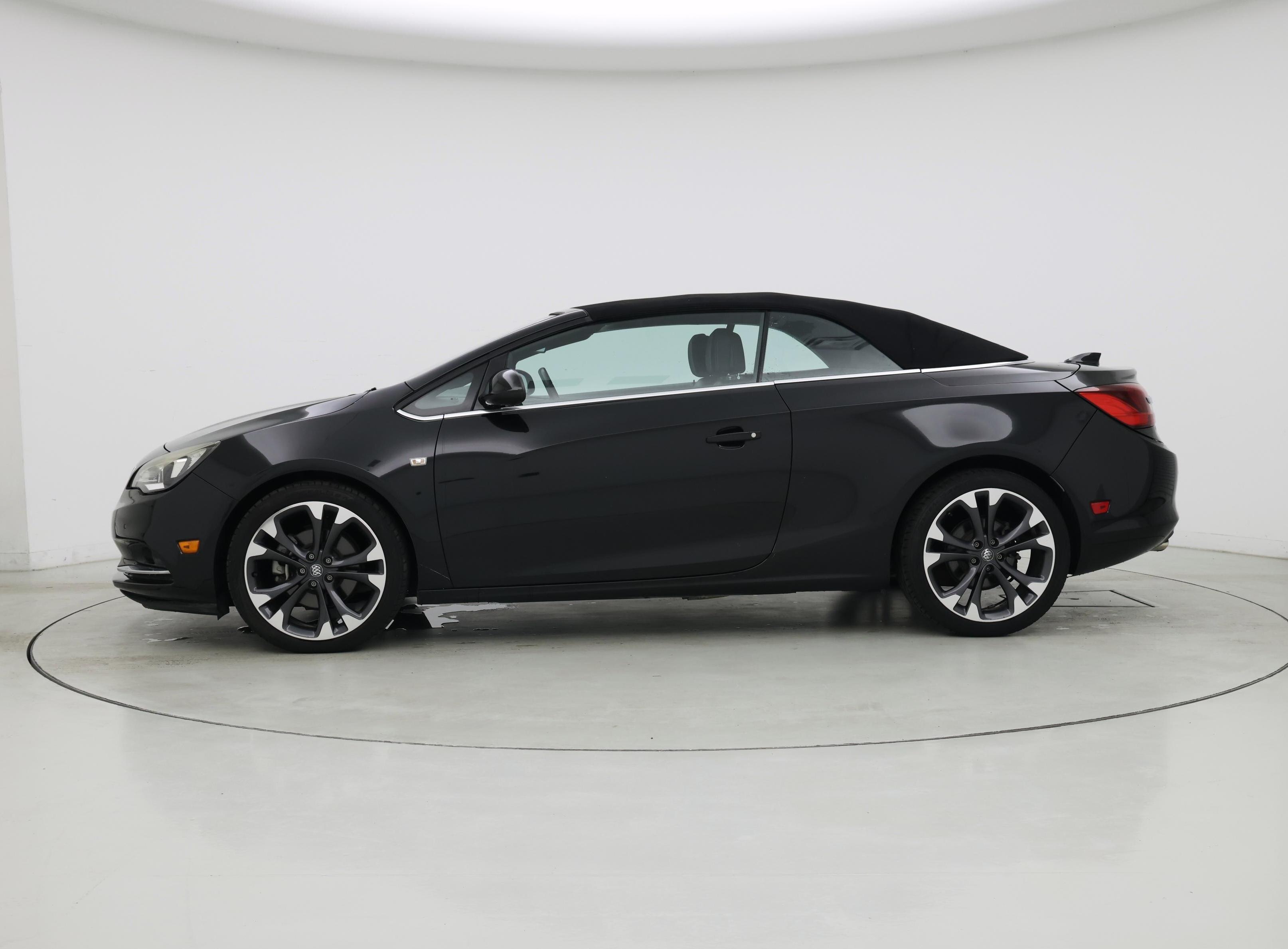 Thumbnail: 2019 Buick Cascada - 3