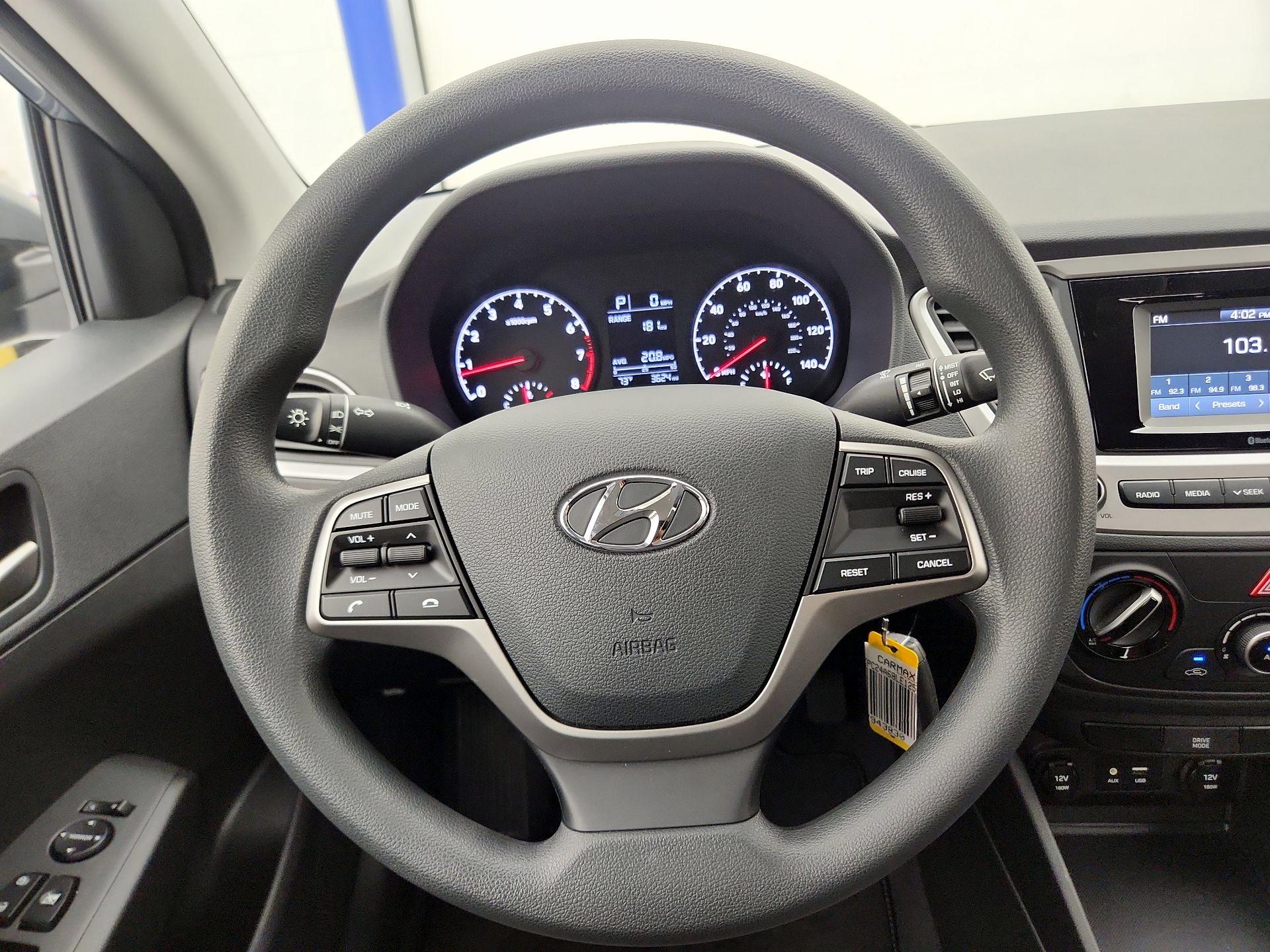 Thumbnail: 2020 Hyundai Accent - 10