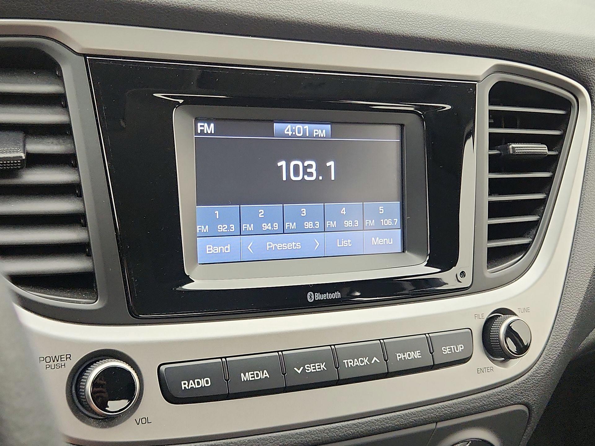 Thumbnail: 2020 Hyundai Accent - 15