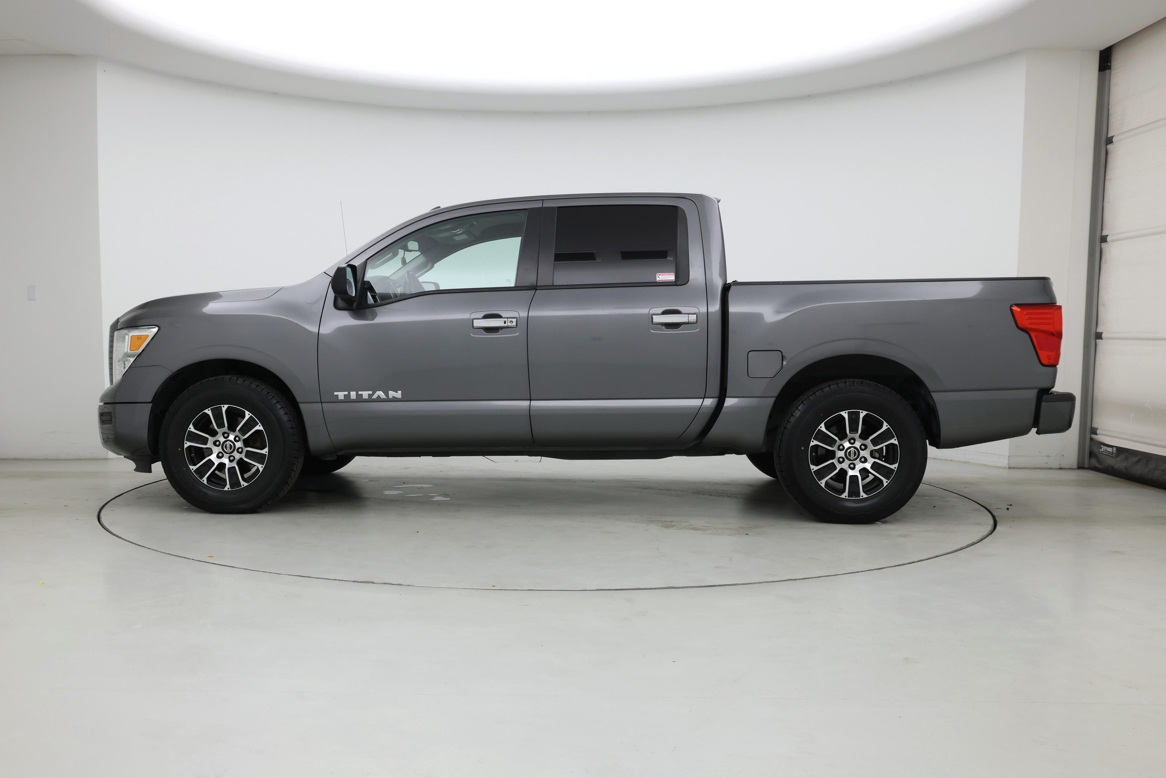 Thumbnail: 2021 Nissan Titan - 3